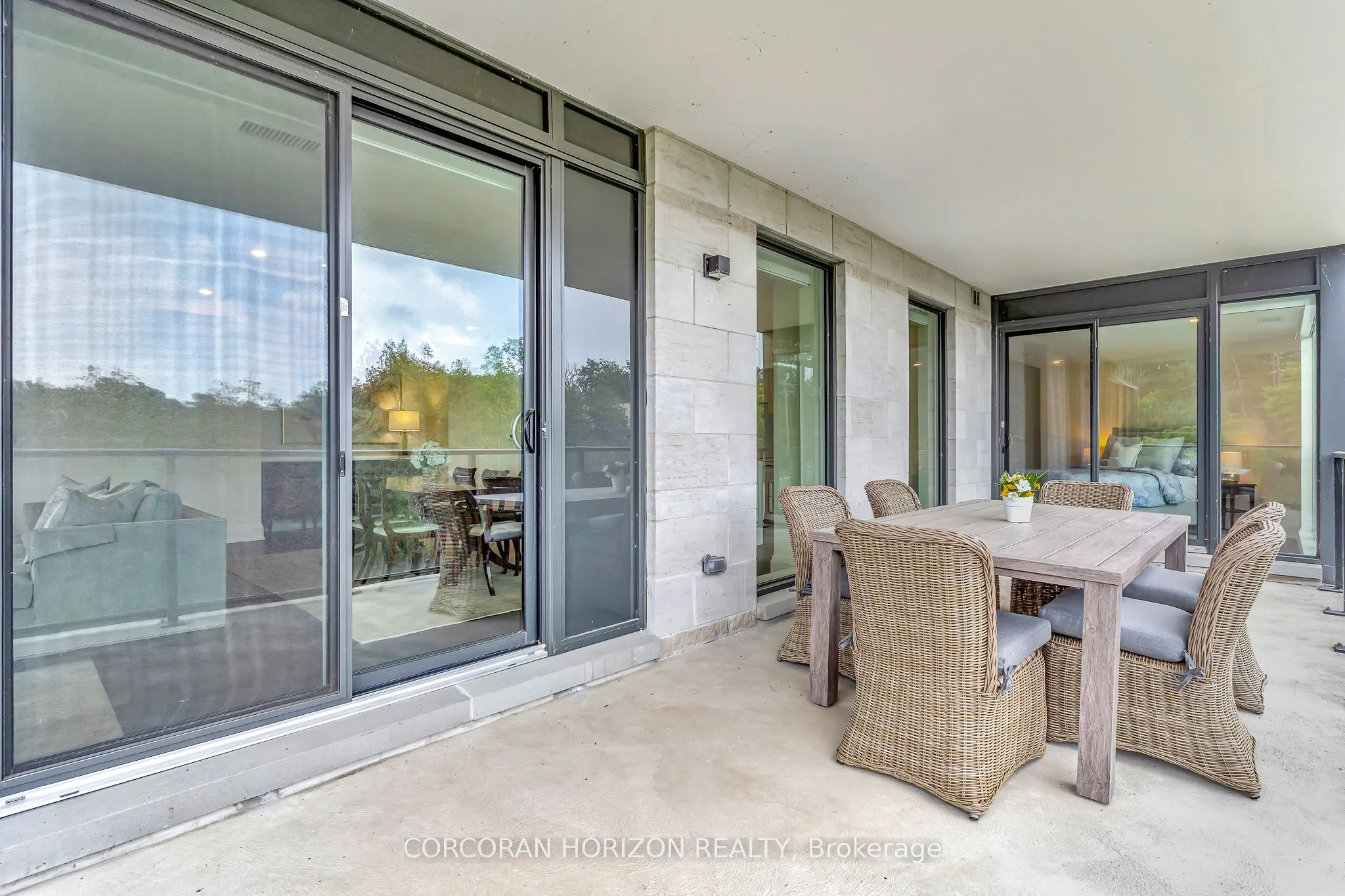 6523 Wellington Road, #206