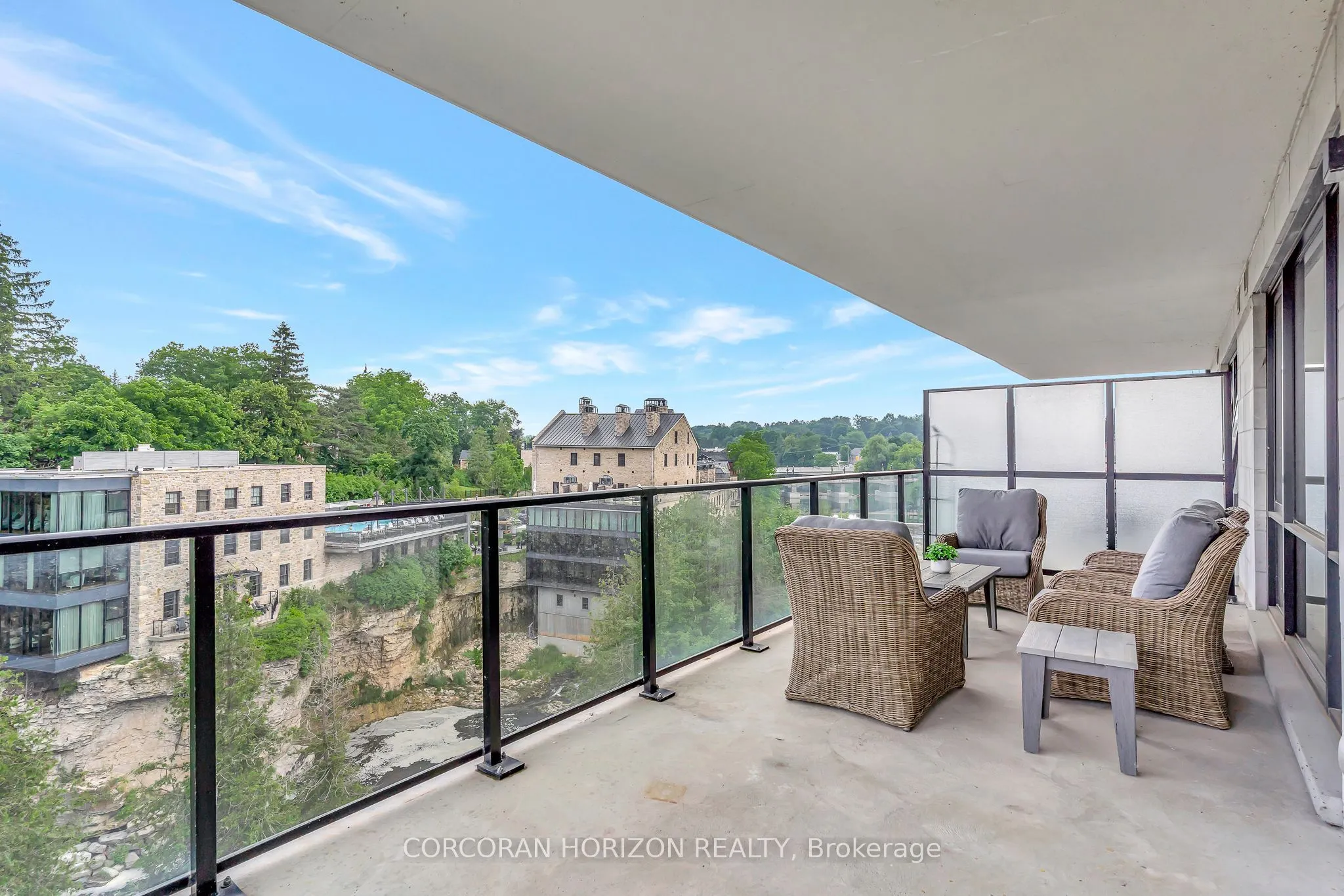 6523 Wellington Road, #206