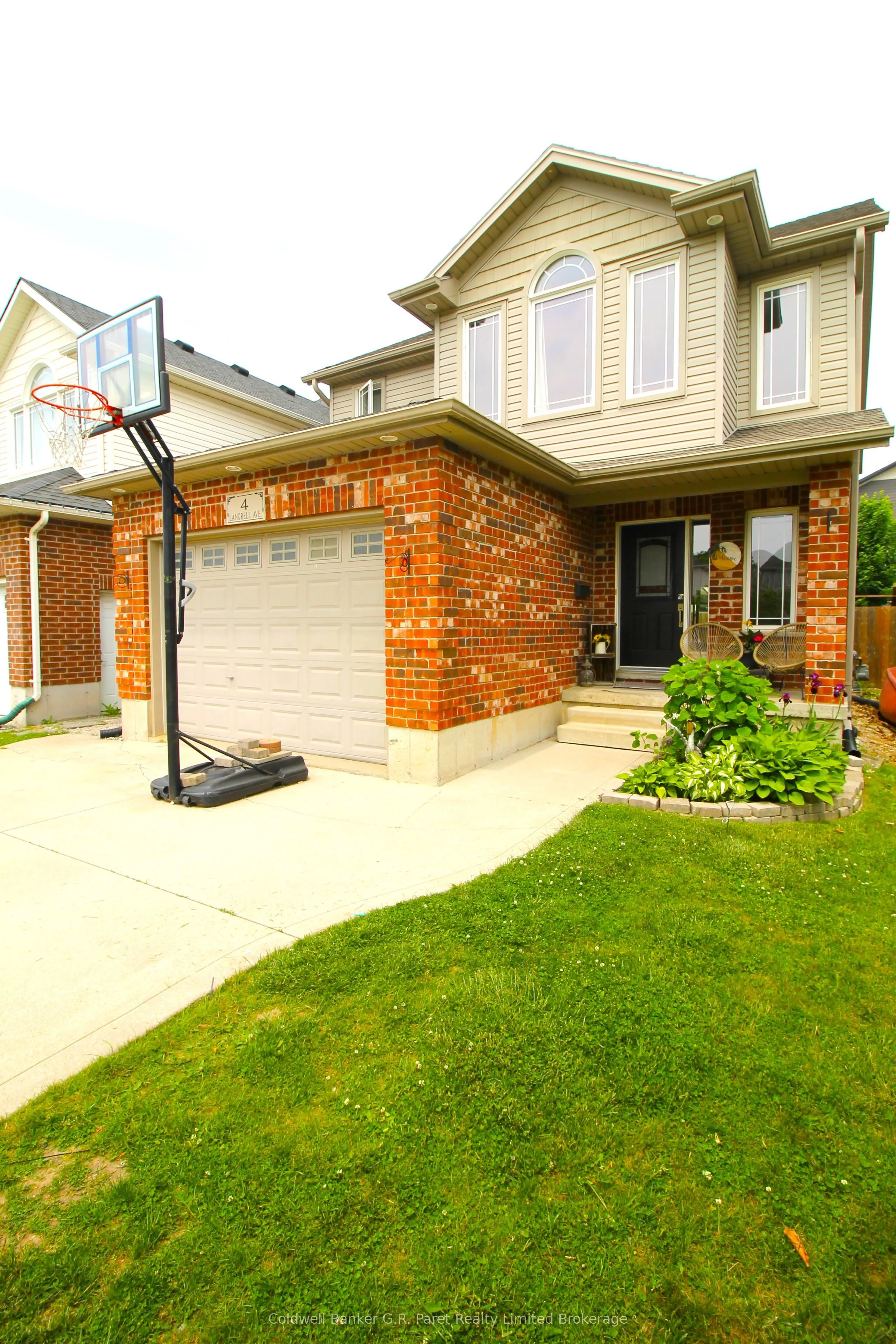 4 Langrell Avenue