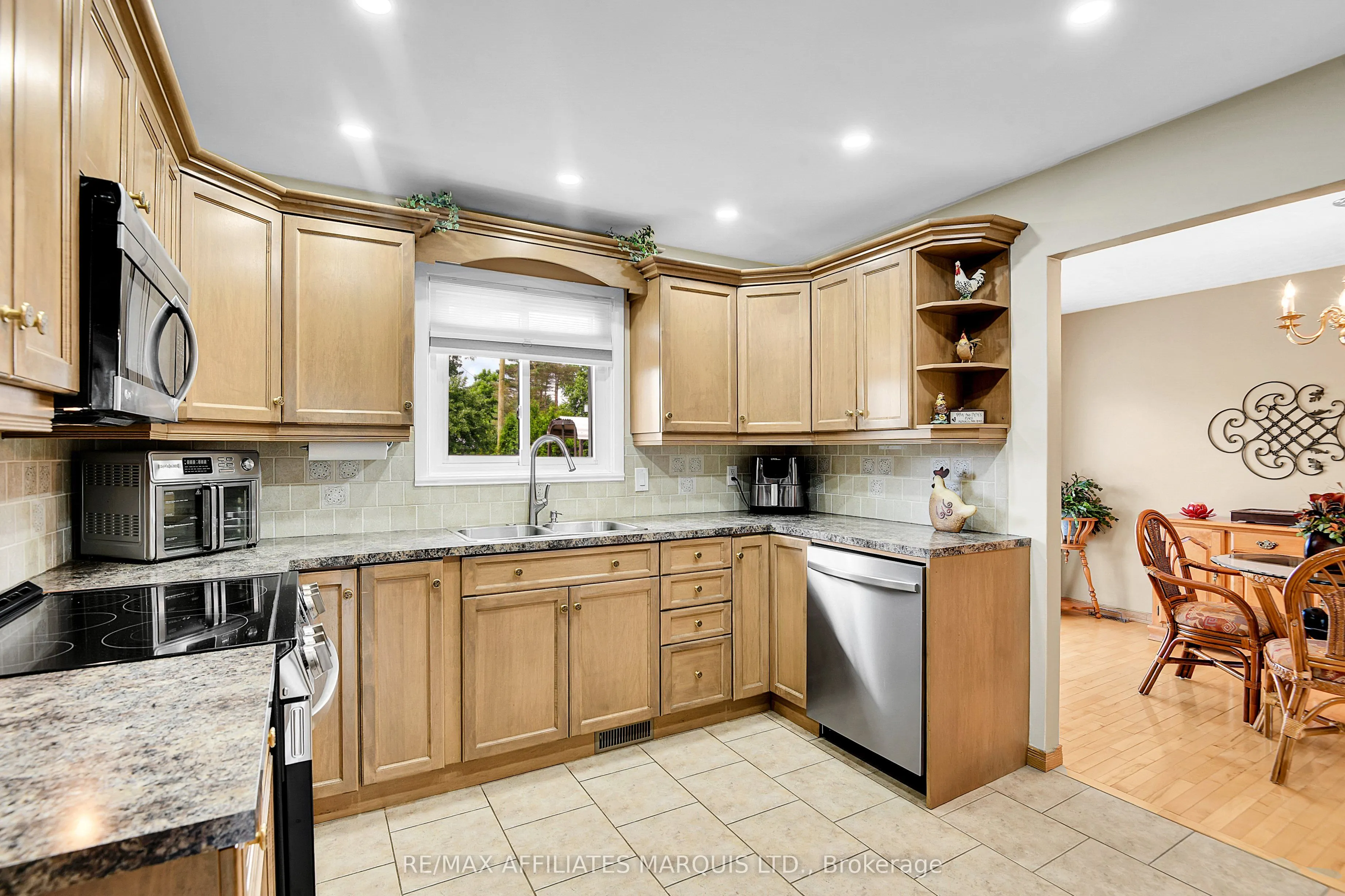 11 Ault Drive
