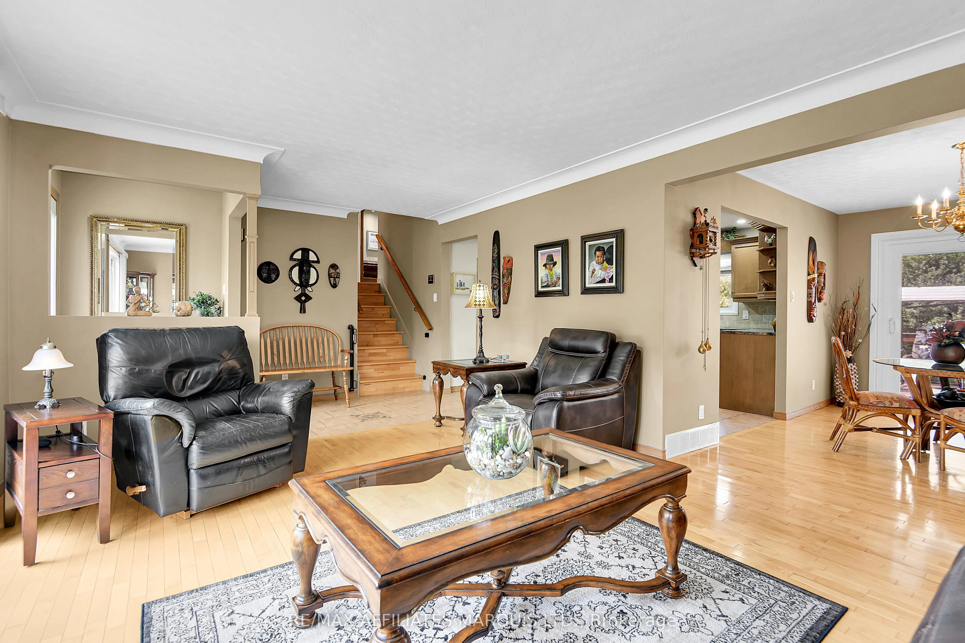11 Ault Drive