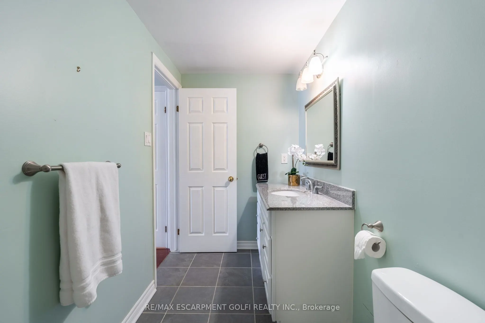416 Limeridge Road E, #109