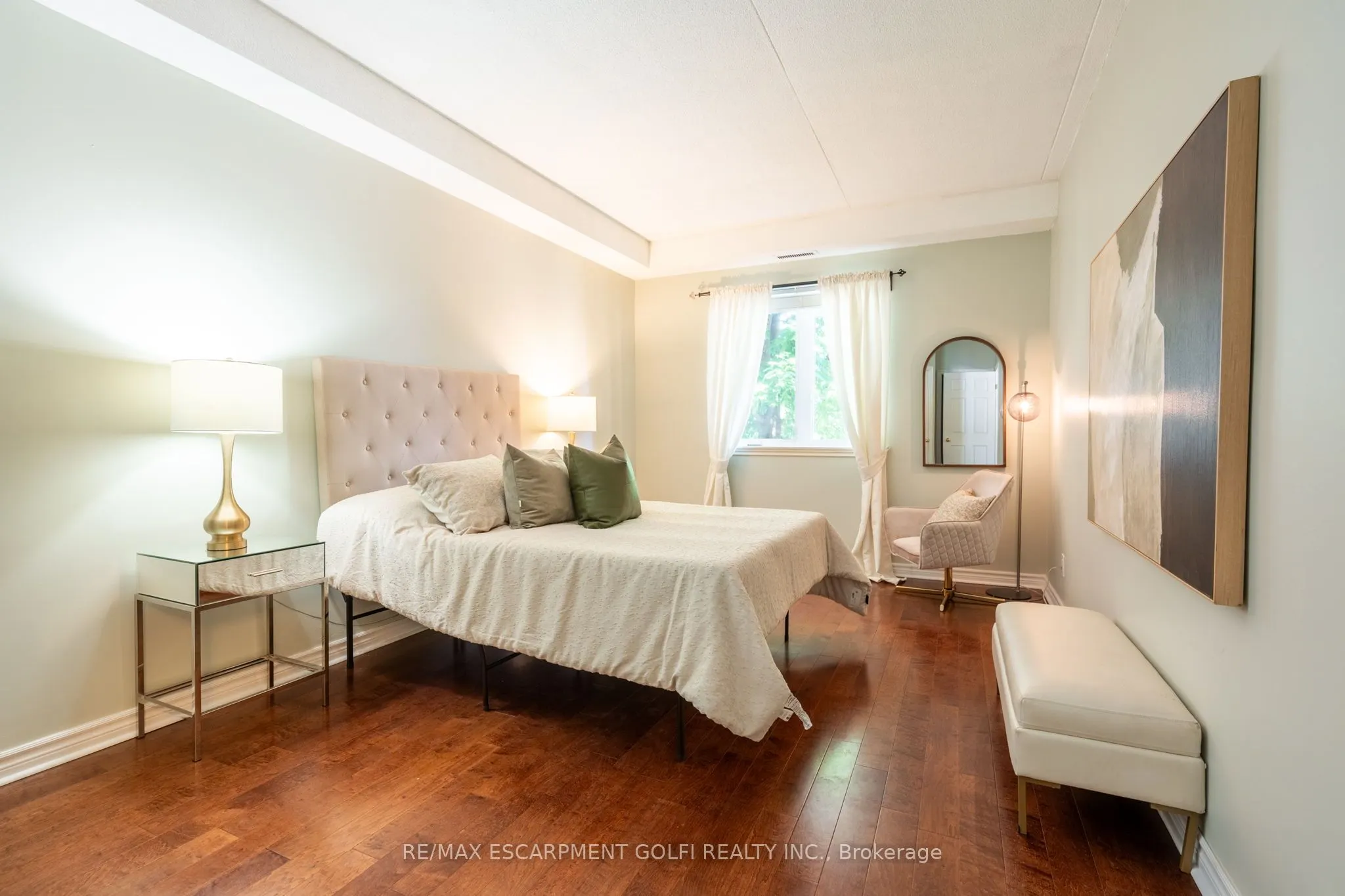 416 Limeridge Road E, #109