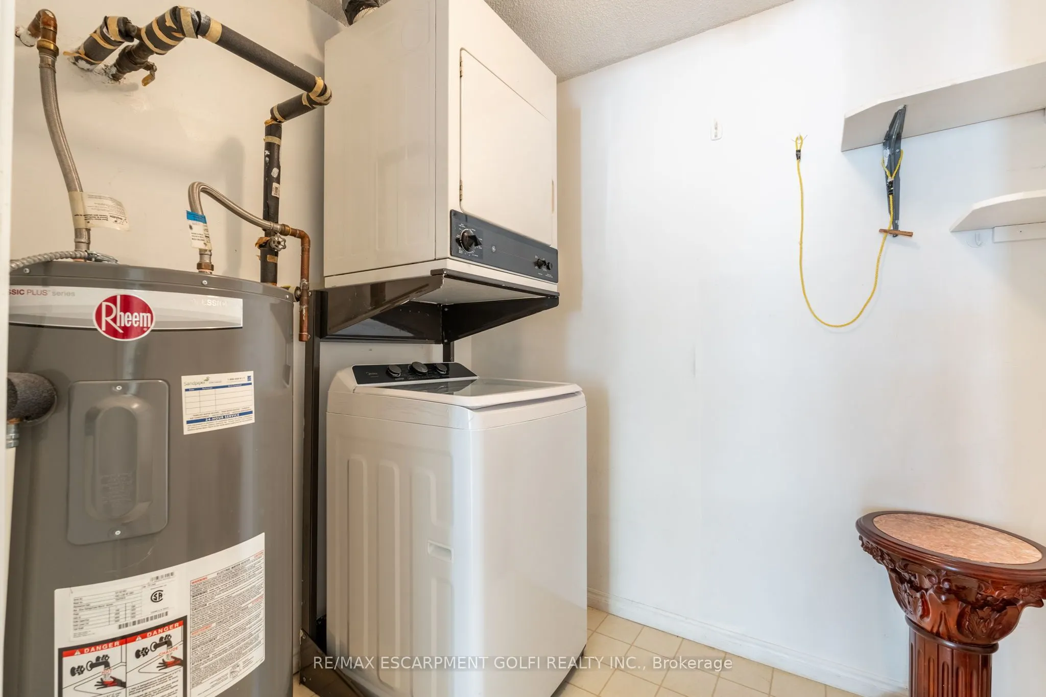 416 Limeridge Road E, #109