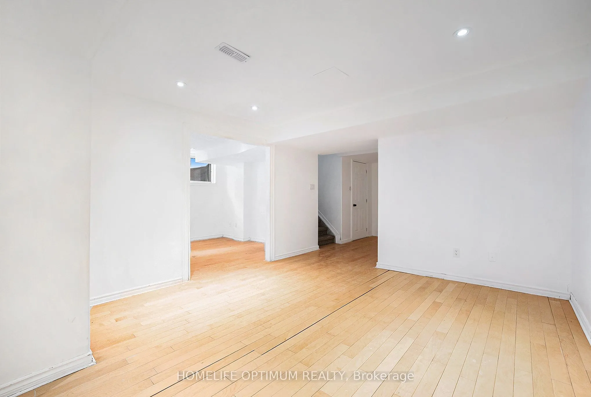 863 Taradale Drive