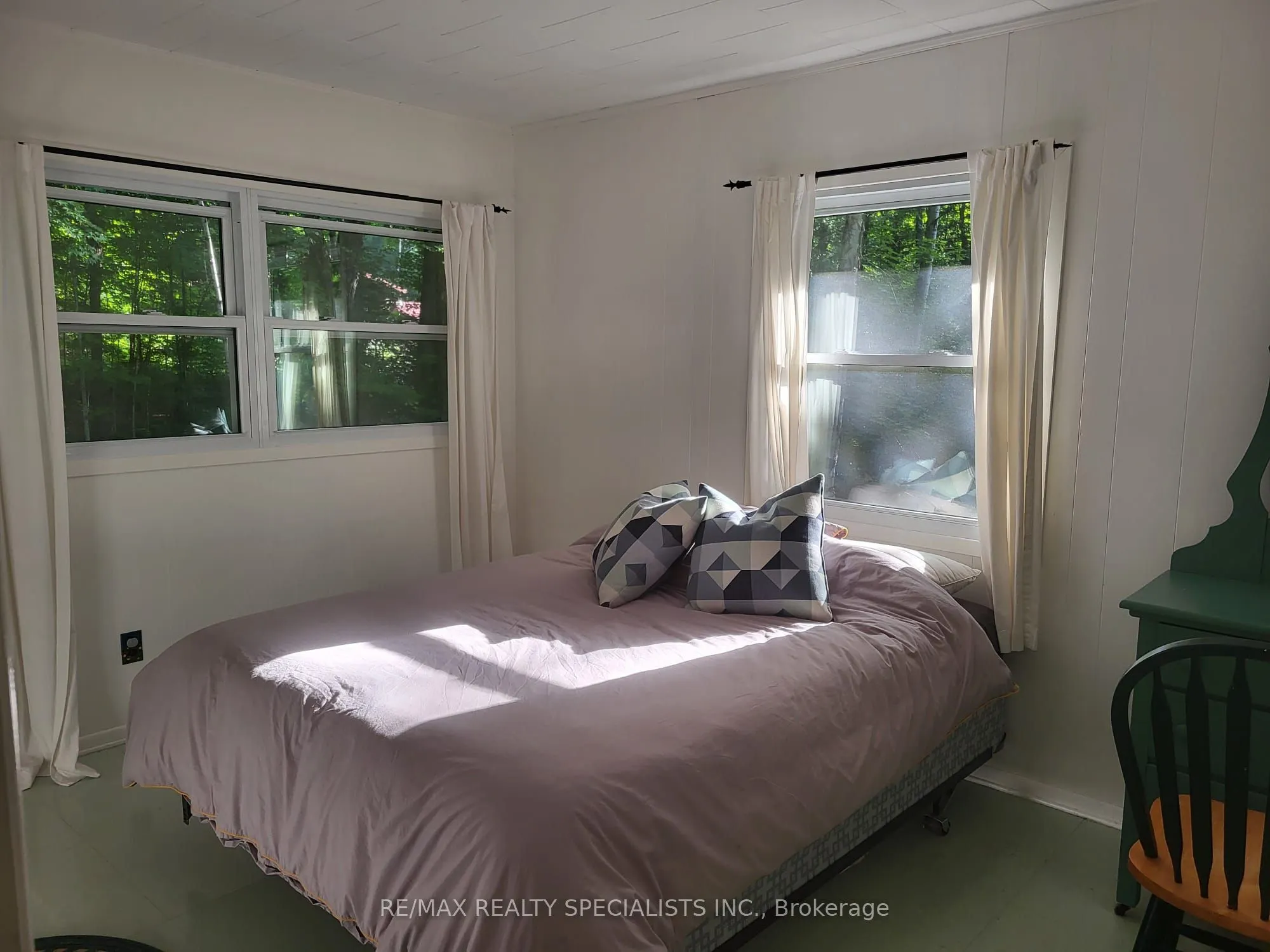 5803 Haliburton Lake Road