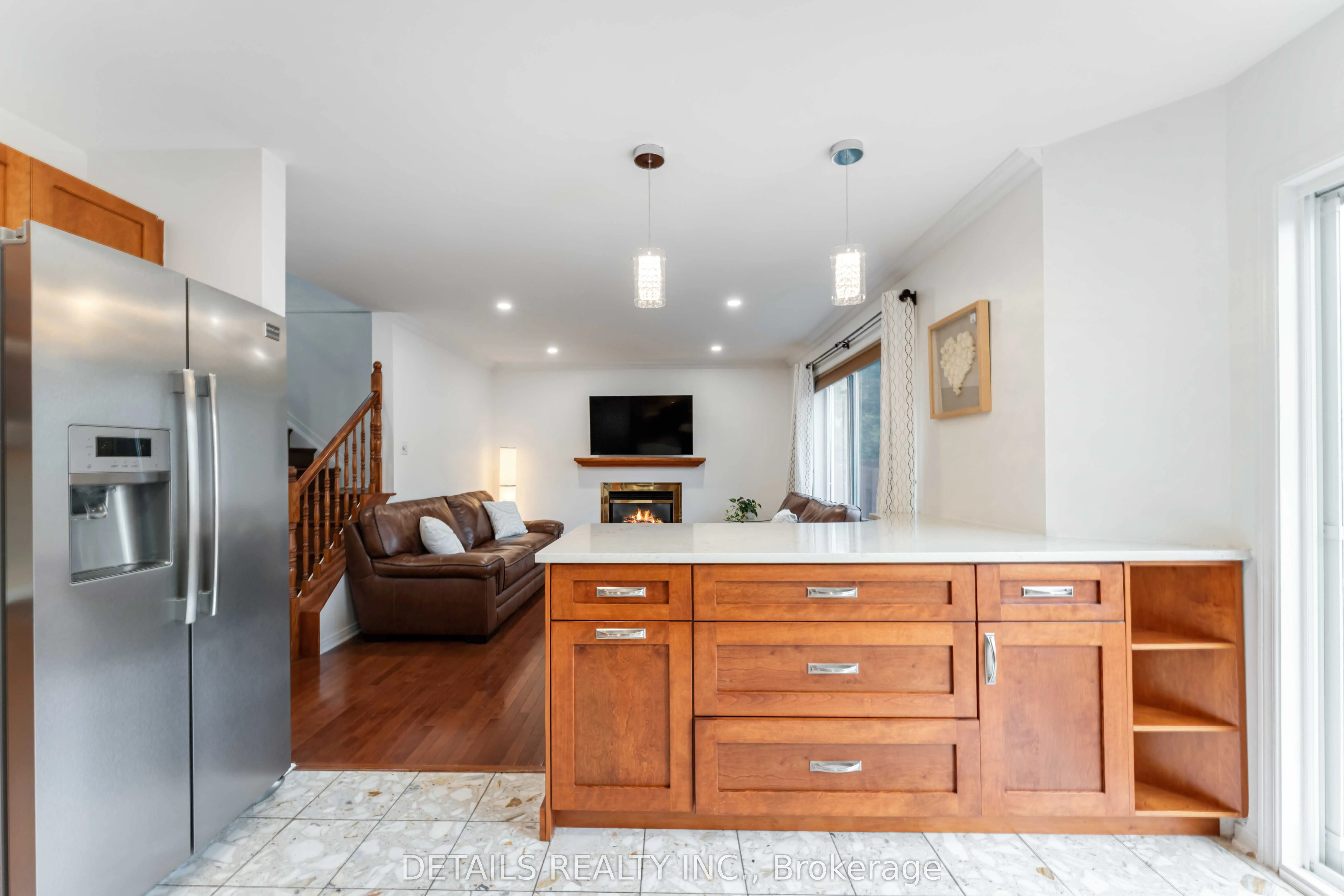 15 Daybreak Street