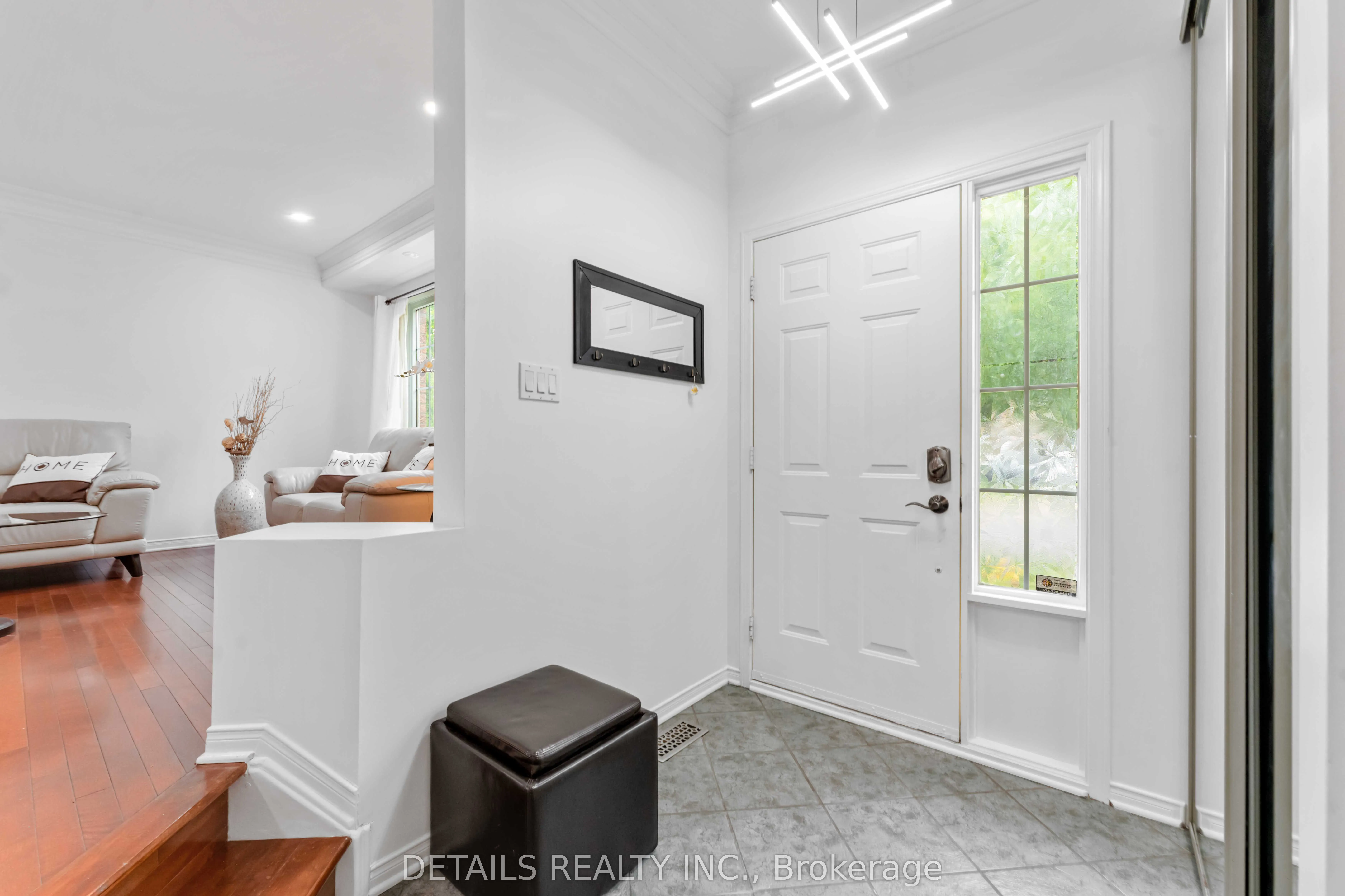 15 Daybreak Street