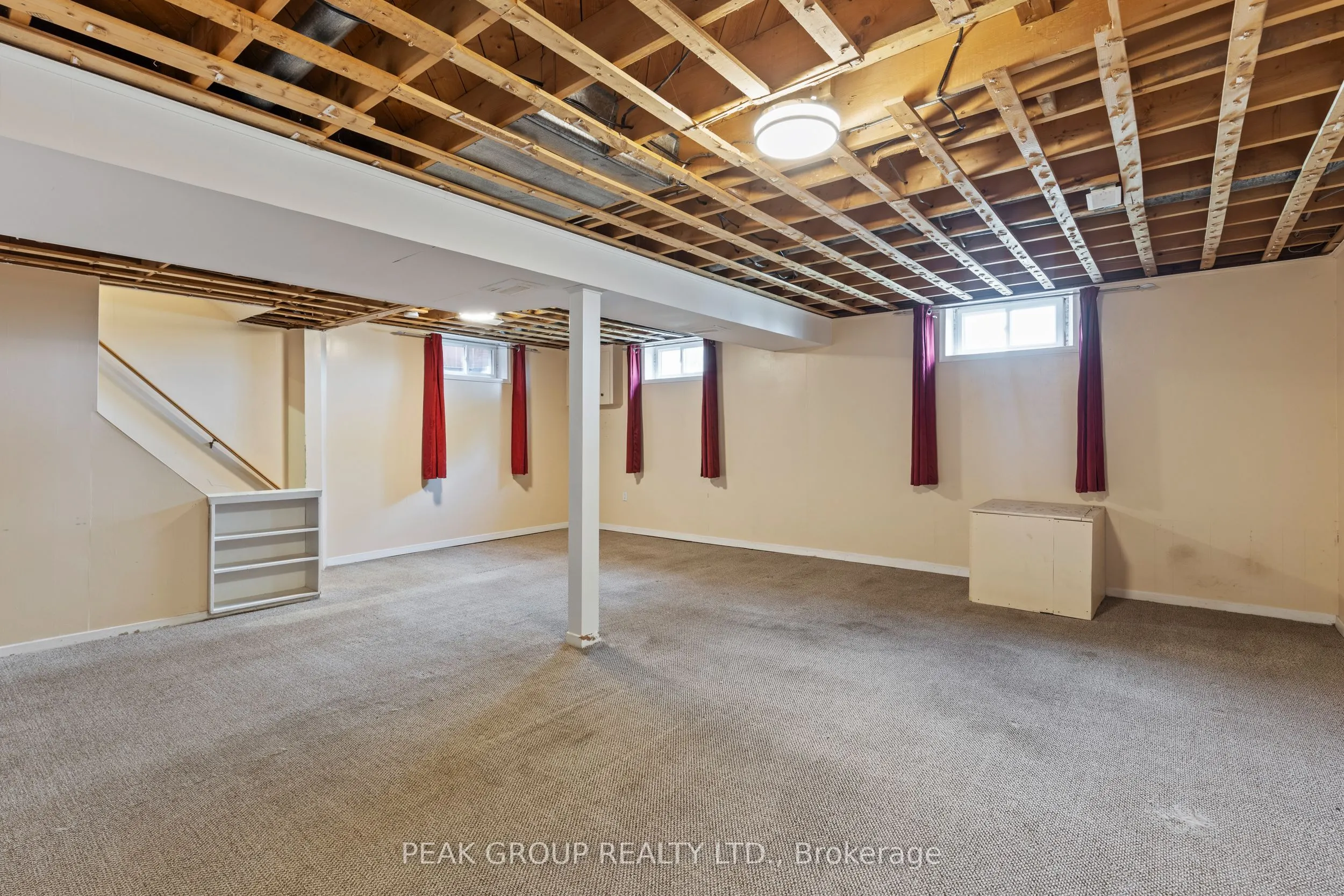 140 Champlain Drive