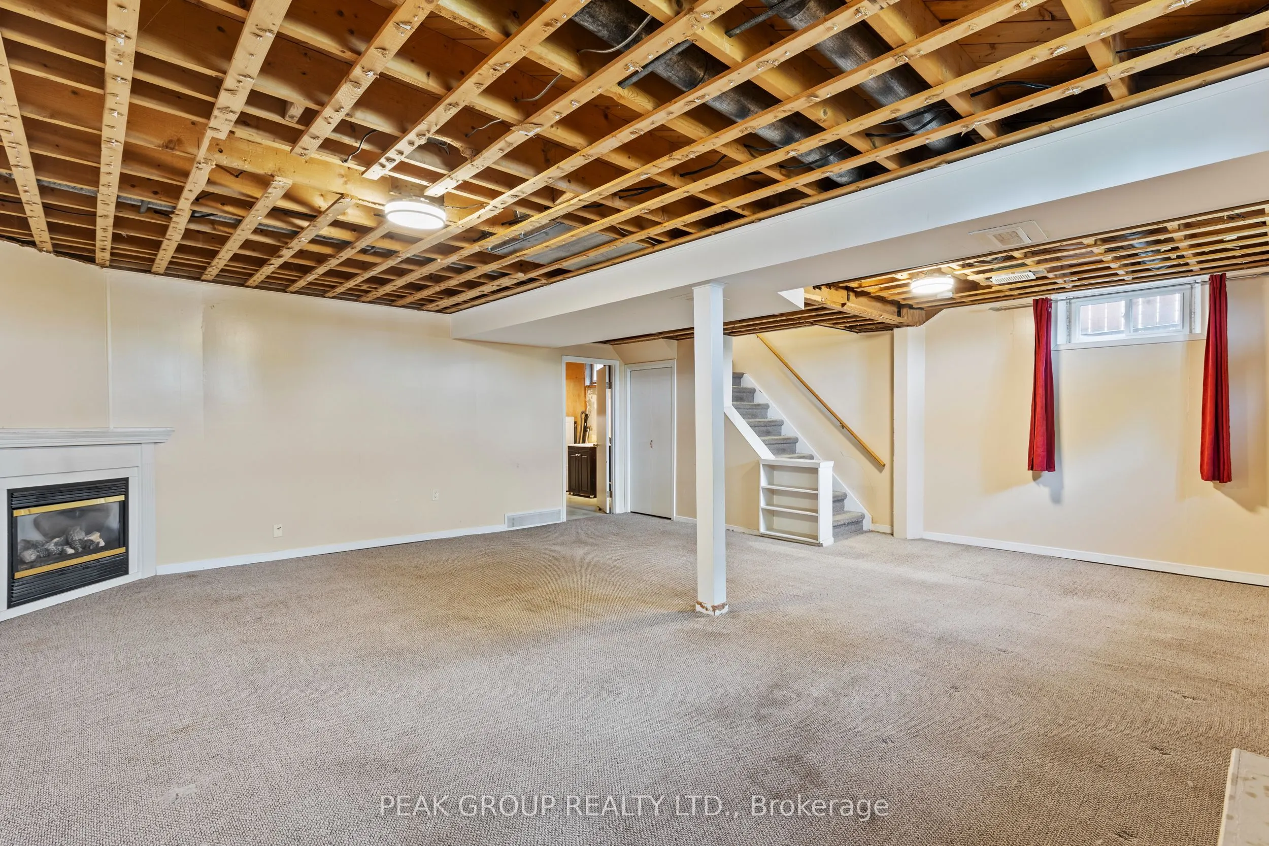 140 Champlain Drive