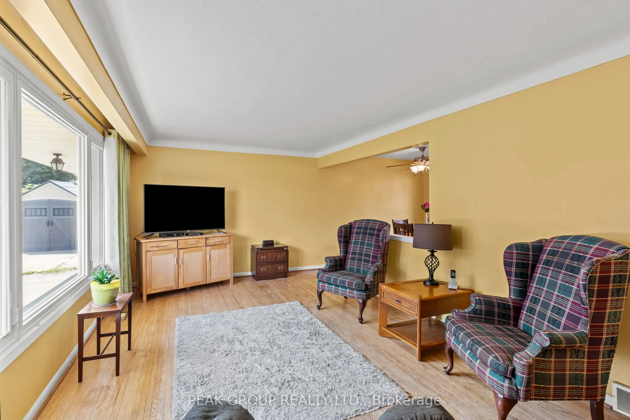 140 Champlain Drive