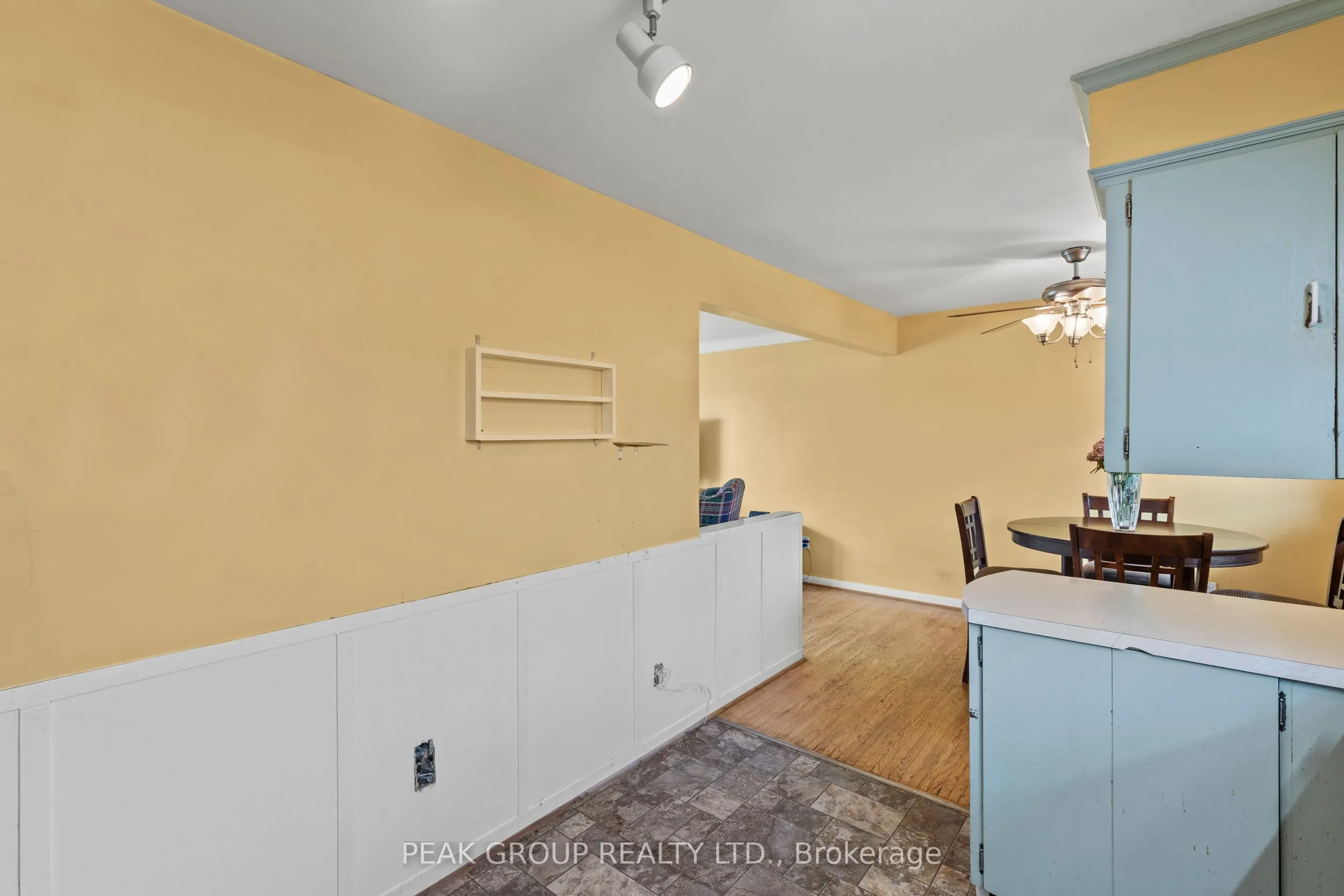 140 Champlain Drive
