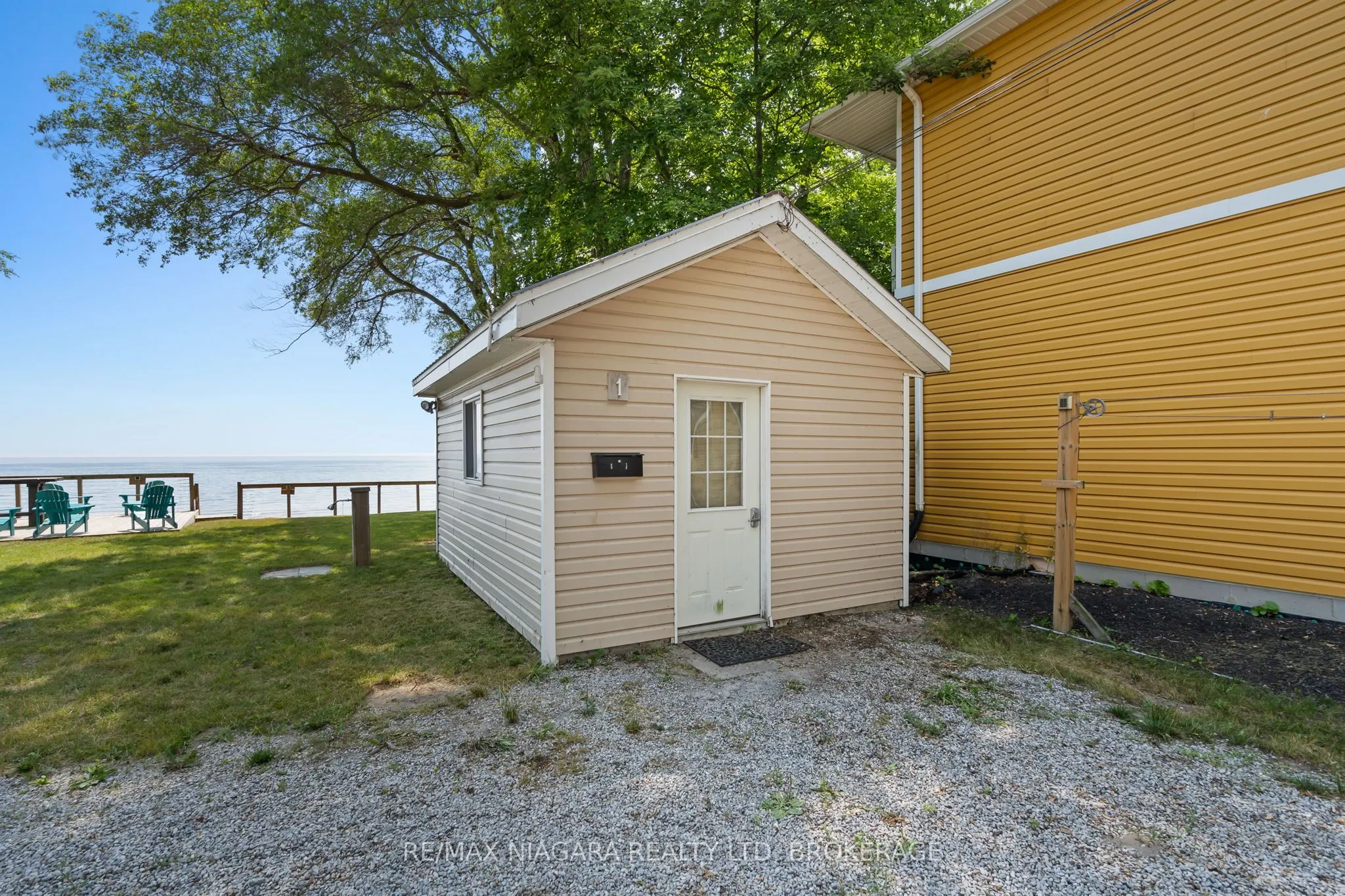 12343 Lakeshore Road