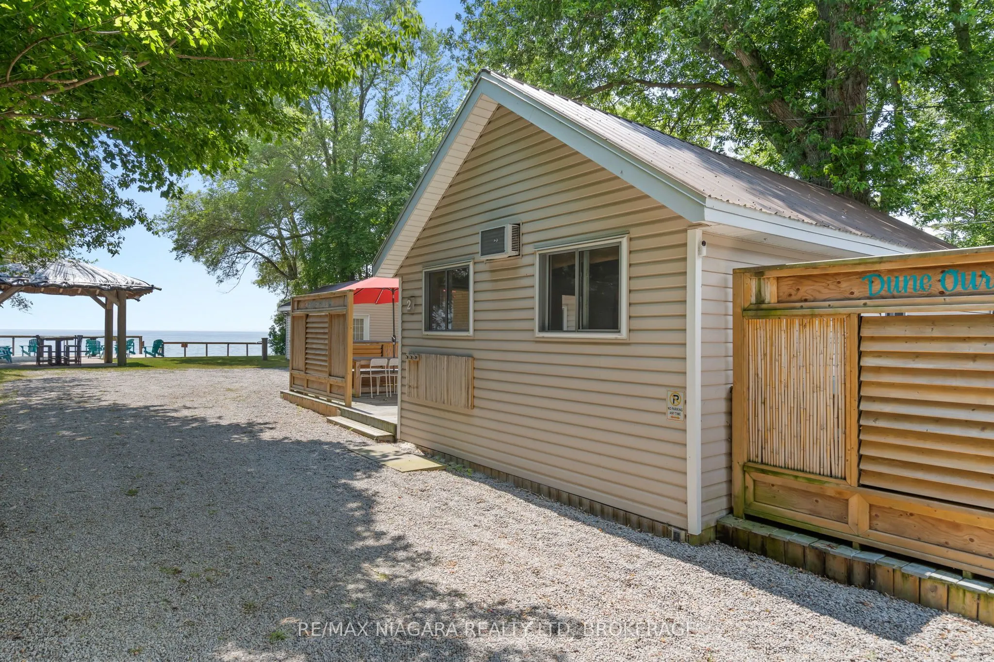 12343 Lakeshore Road