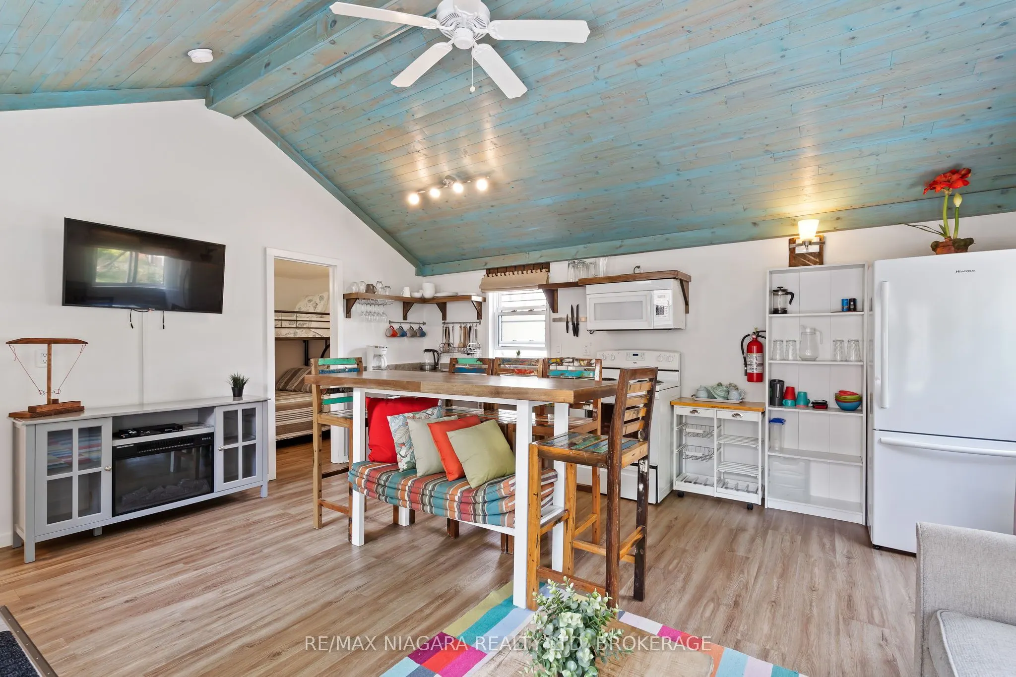 12343 Lakeshore Road