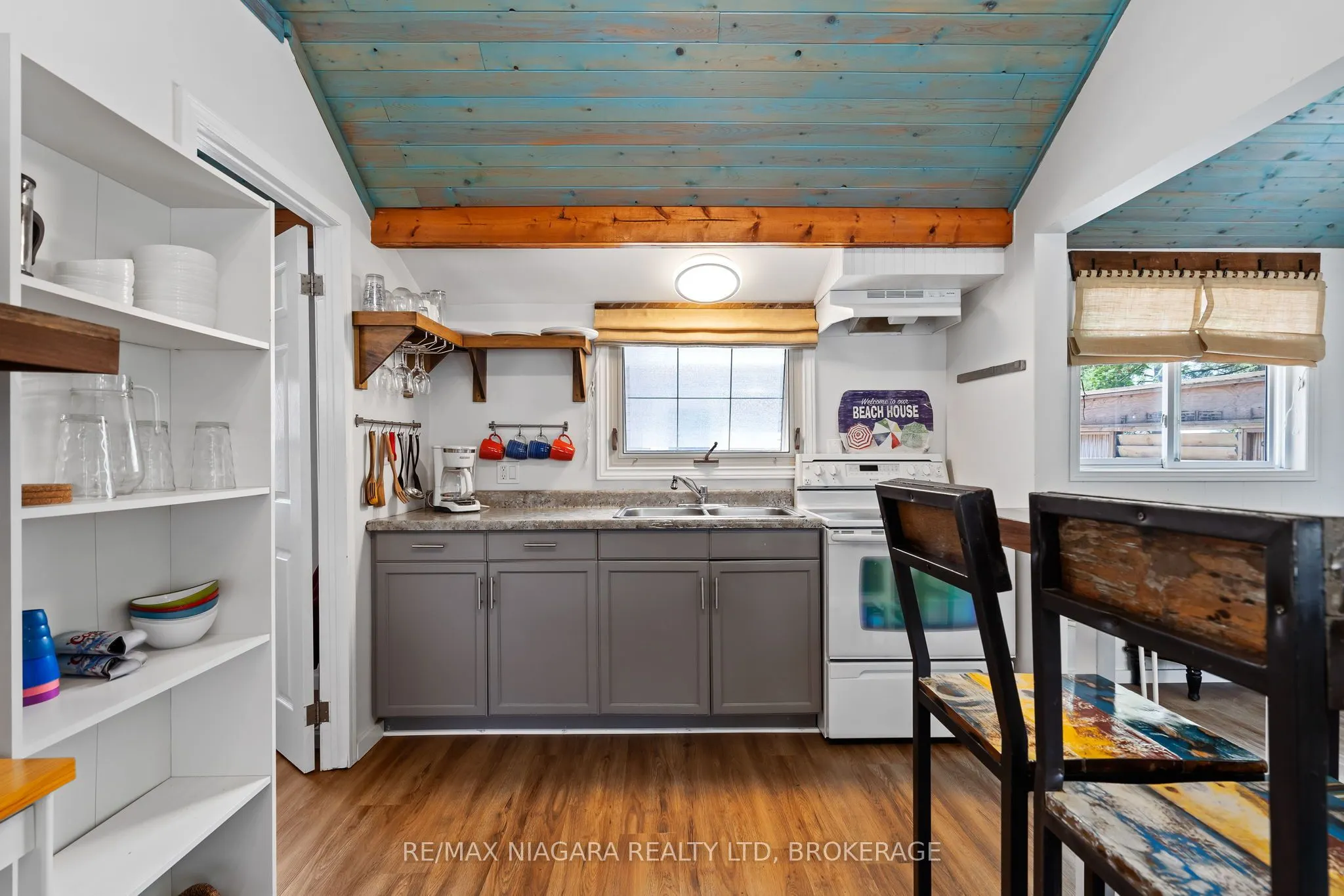 12343 Lakeshore Road