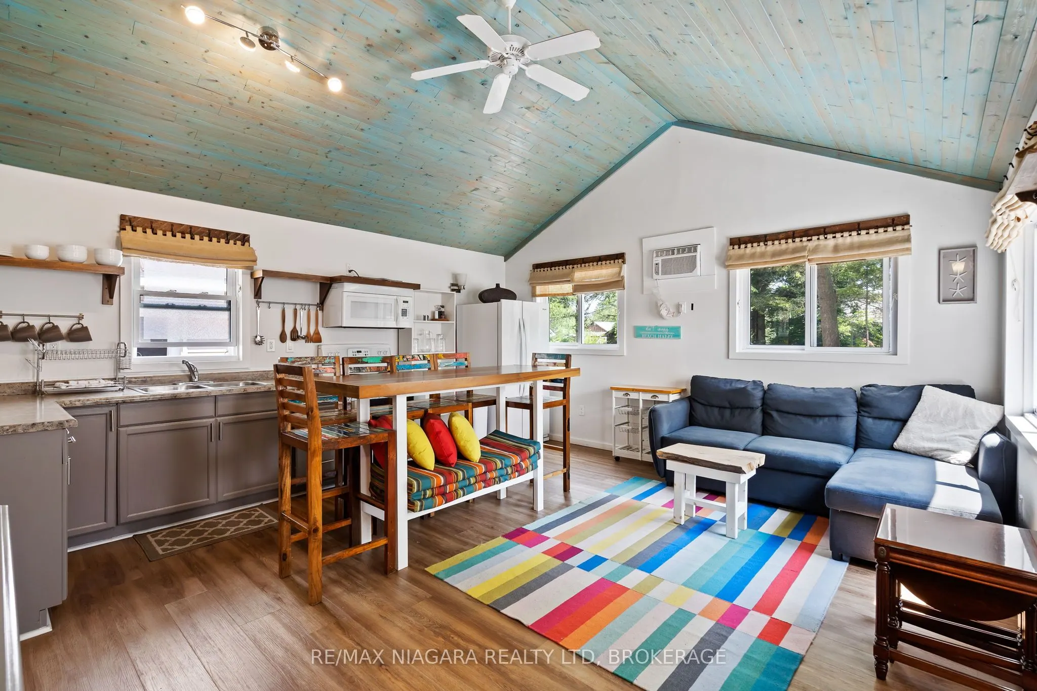 12343 Lakeshore Road