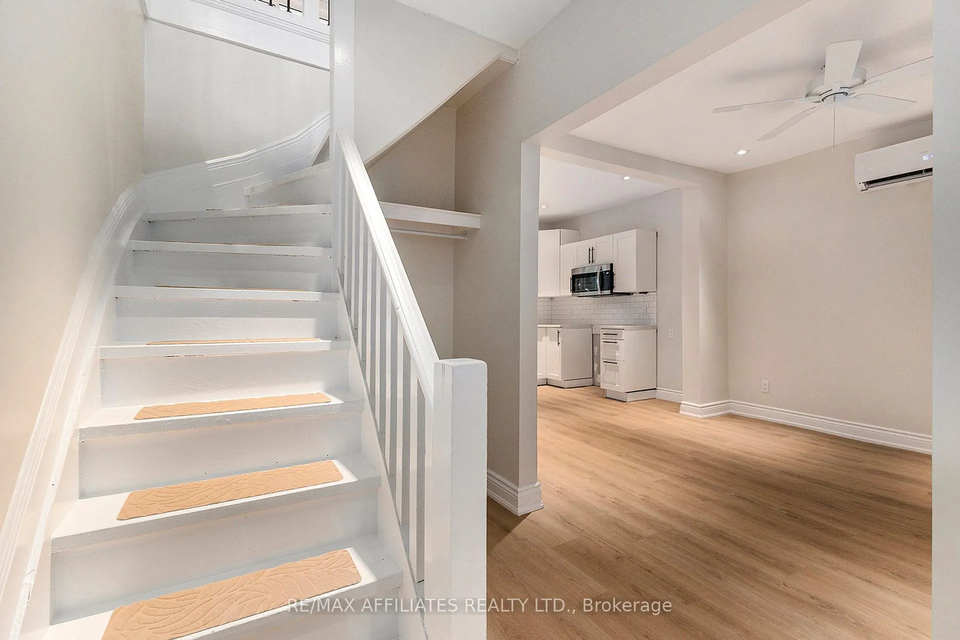 32 D'Arcy Street