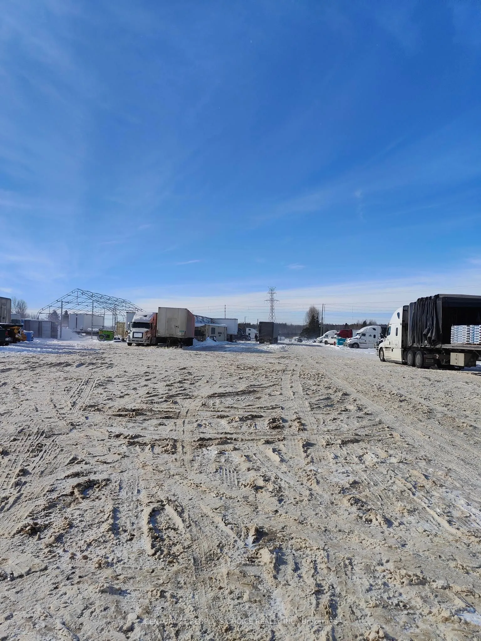 473033 11 County Road