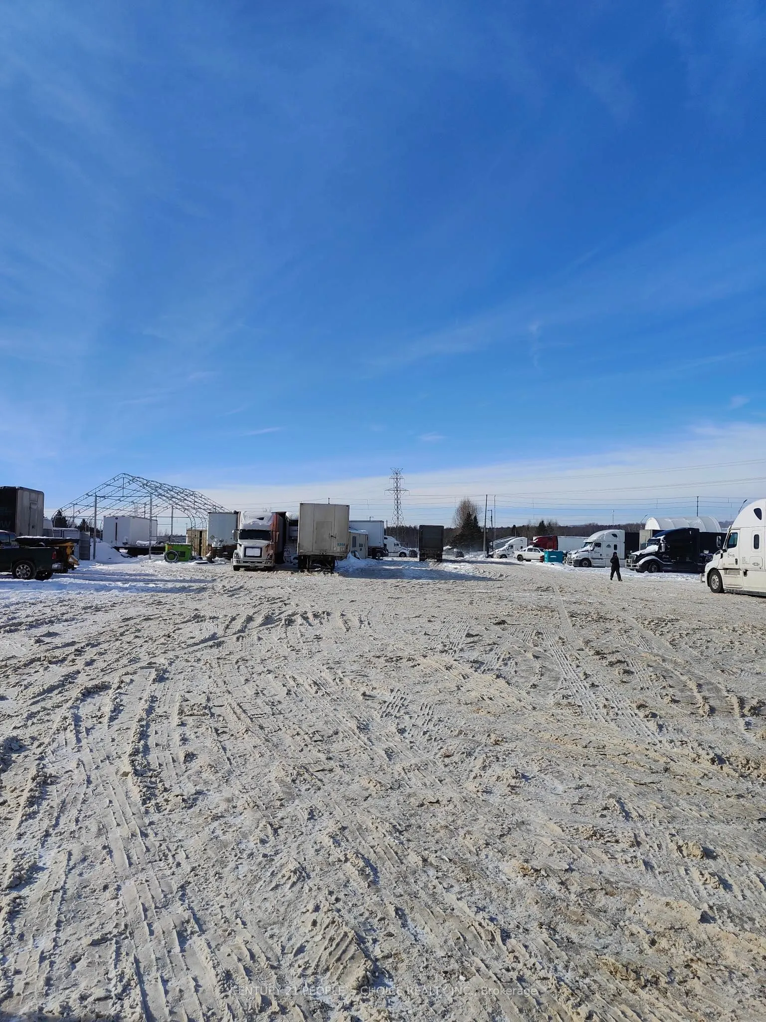 473033 11 County Road