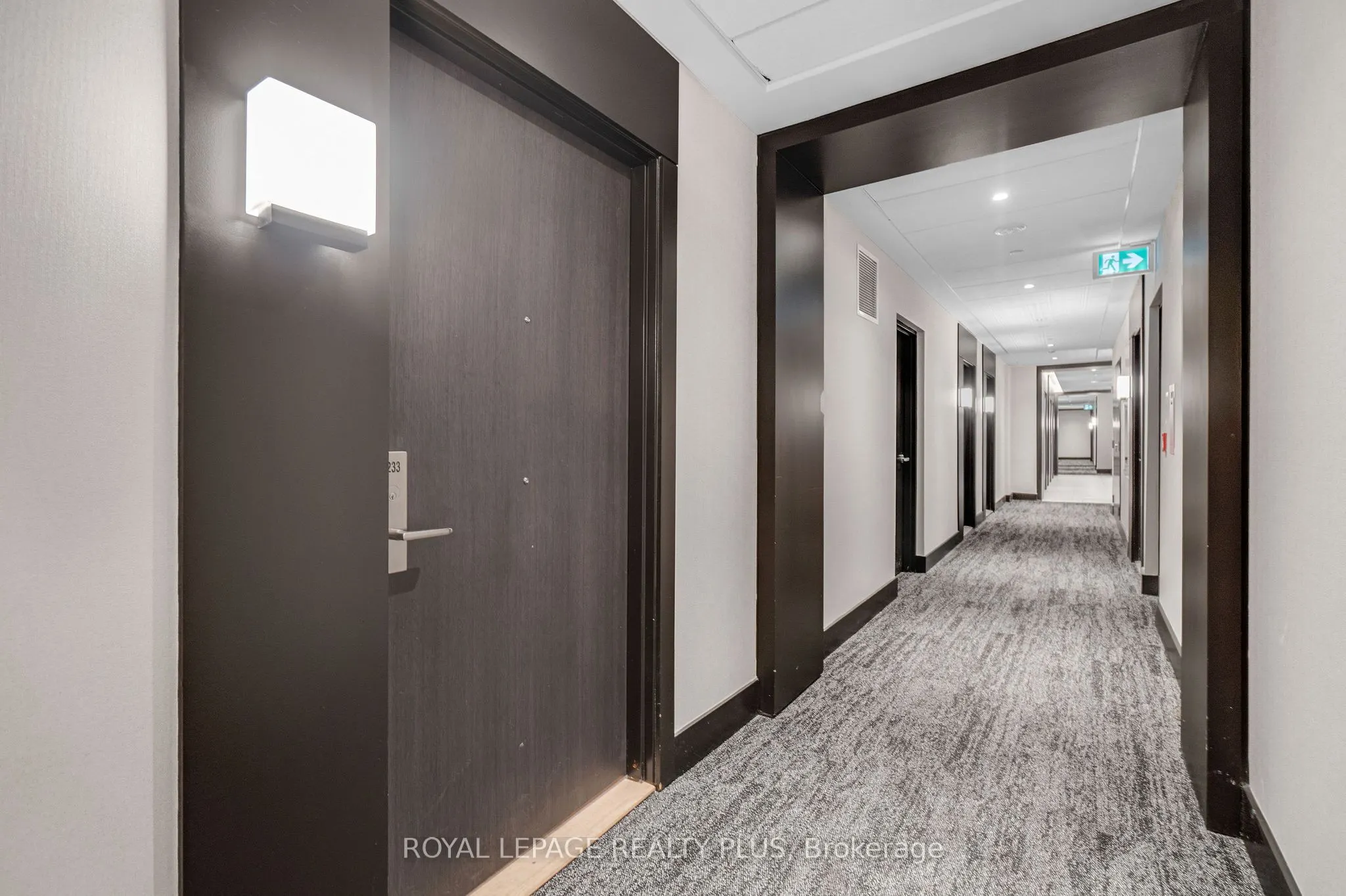 55 Duke Street W, #233