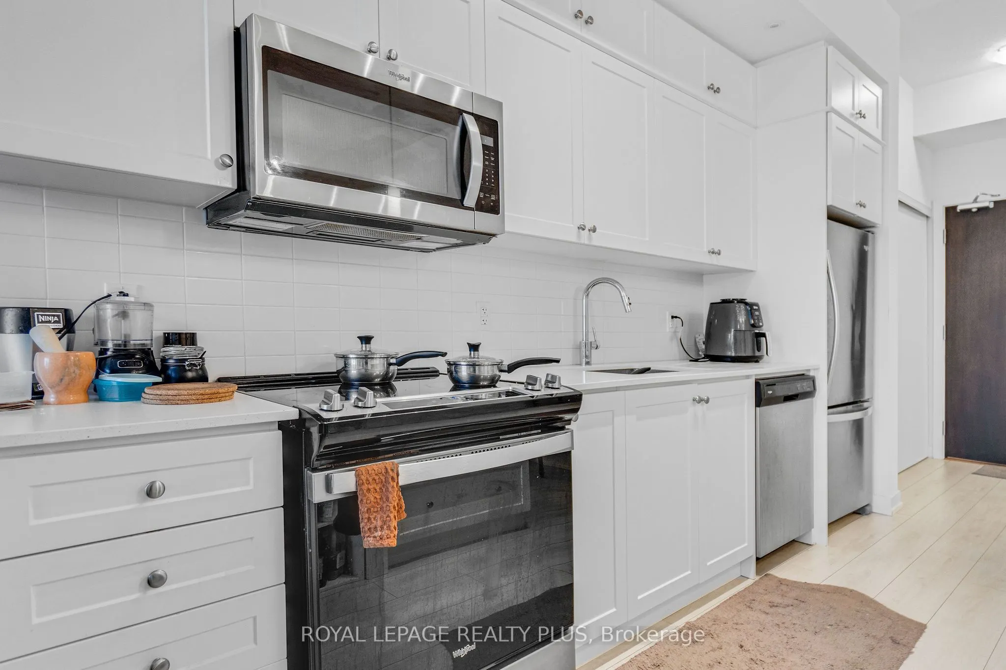 55 Duke Street W, #233