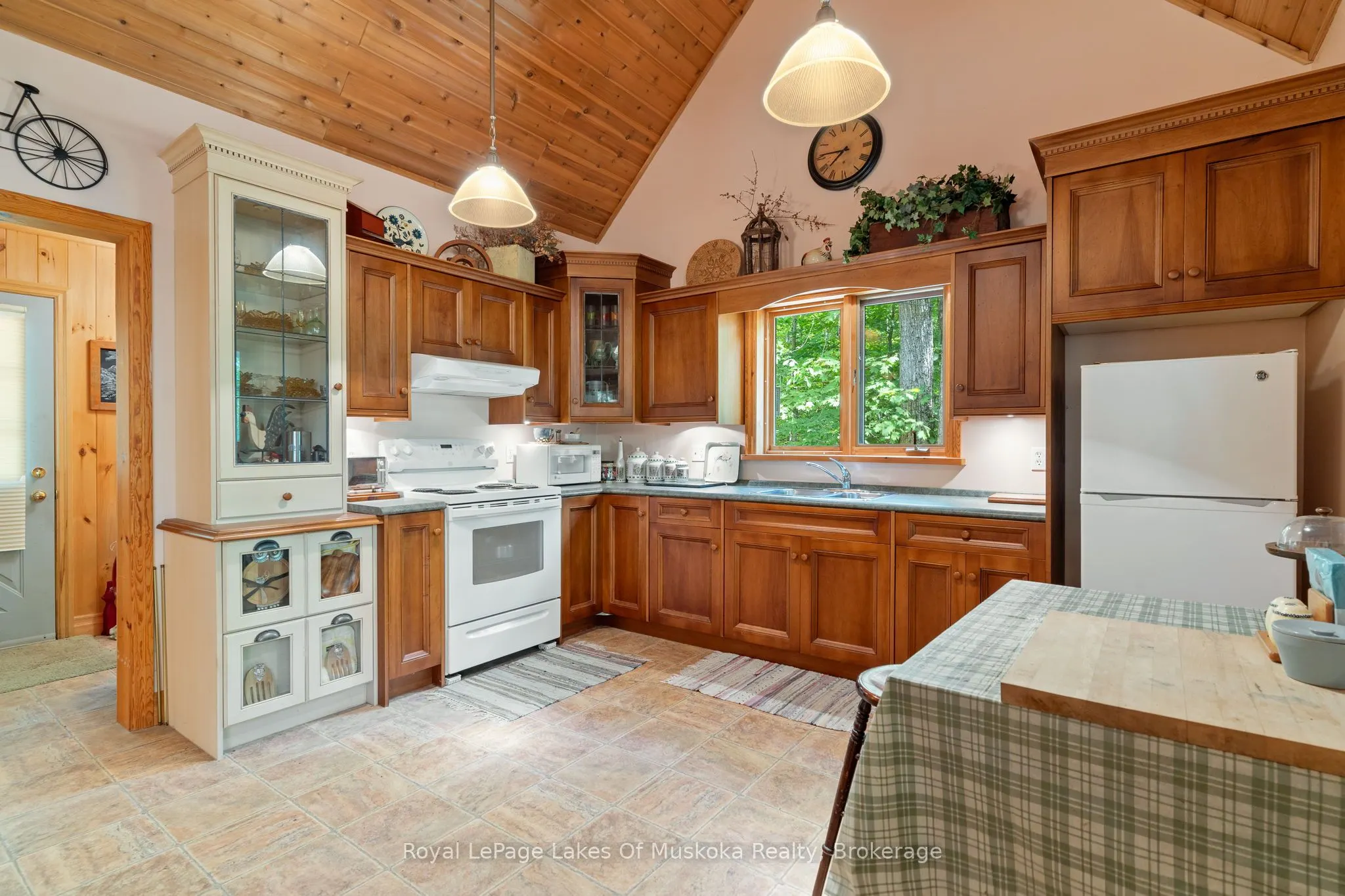 1236 Grace Road