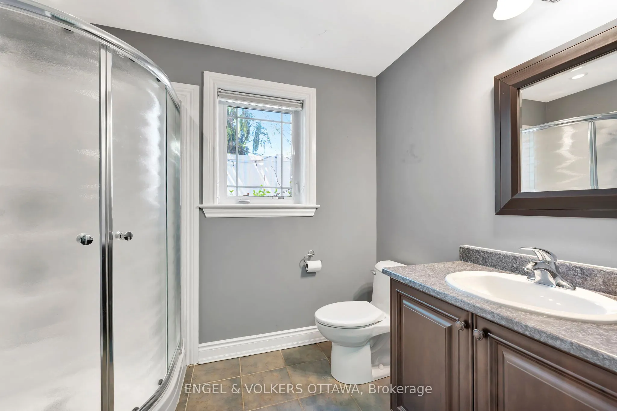 2 Beechgrove Gardens