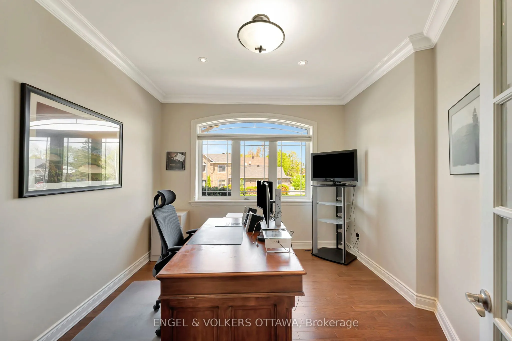 2 Beechgrove Gardens