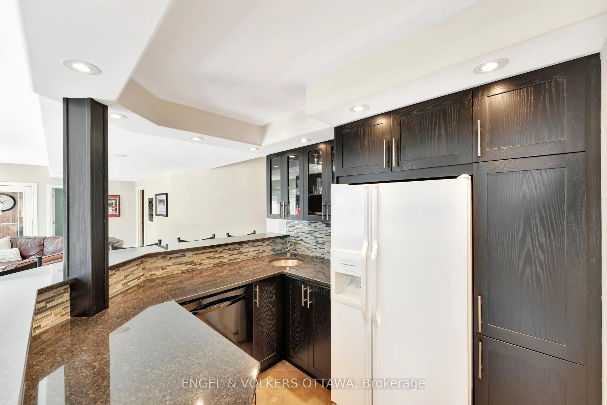 2 Beechgrove Gardens