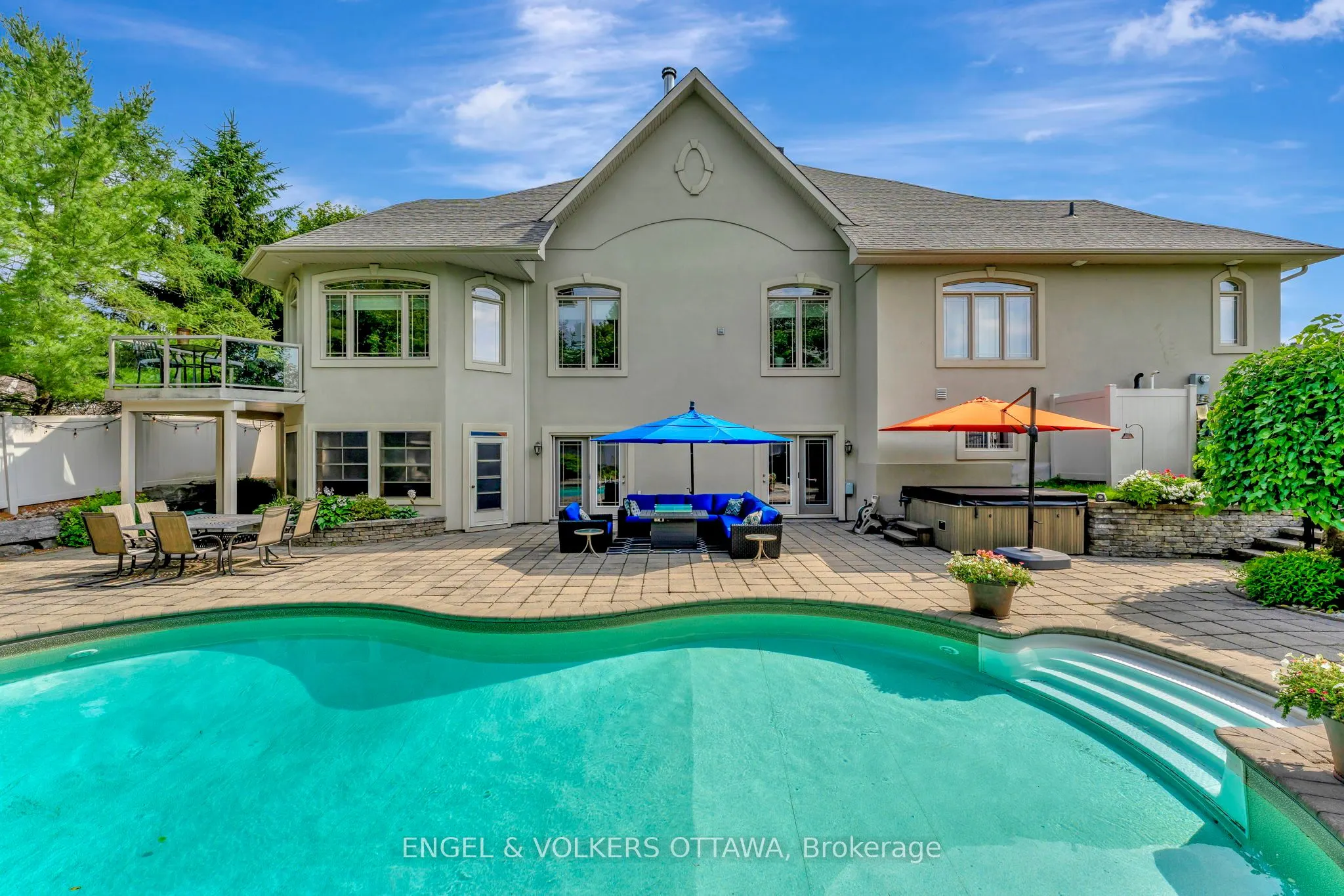 2 Beechgrove Gardens
