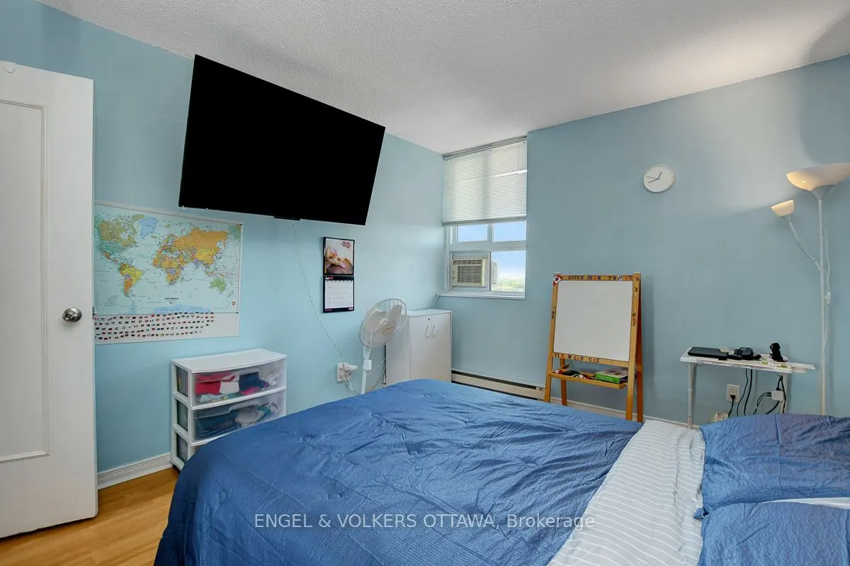 2000 Jasmine Crescent, #1506