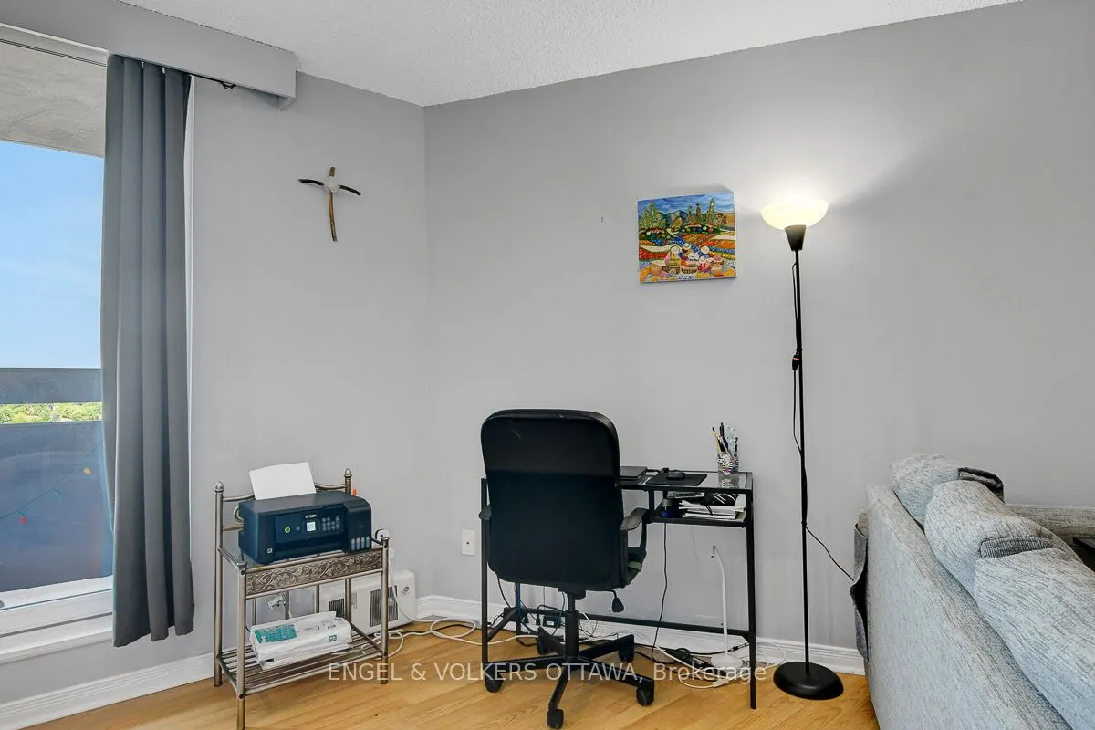 2000 Jasmine Crescent, #1506