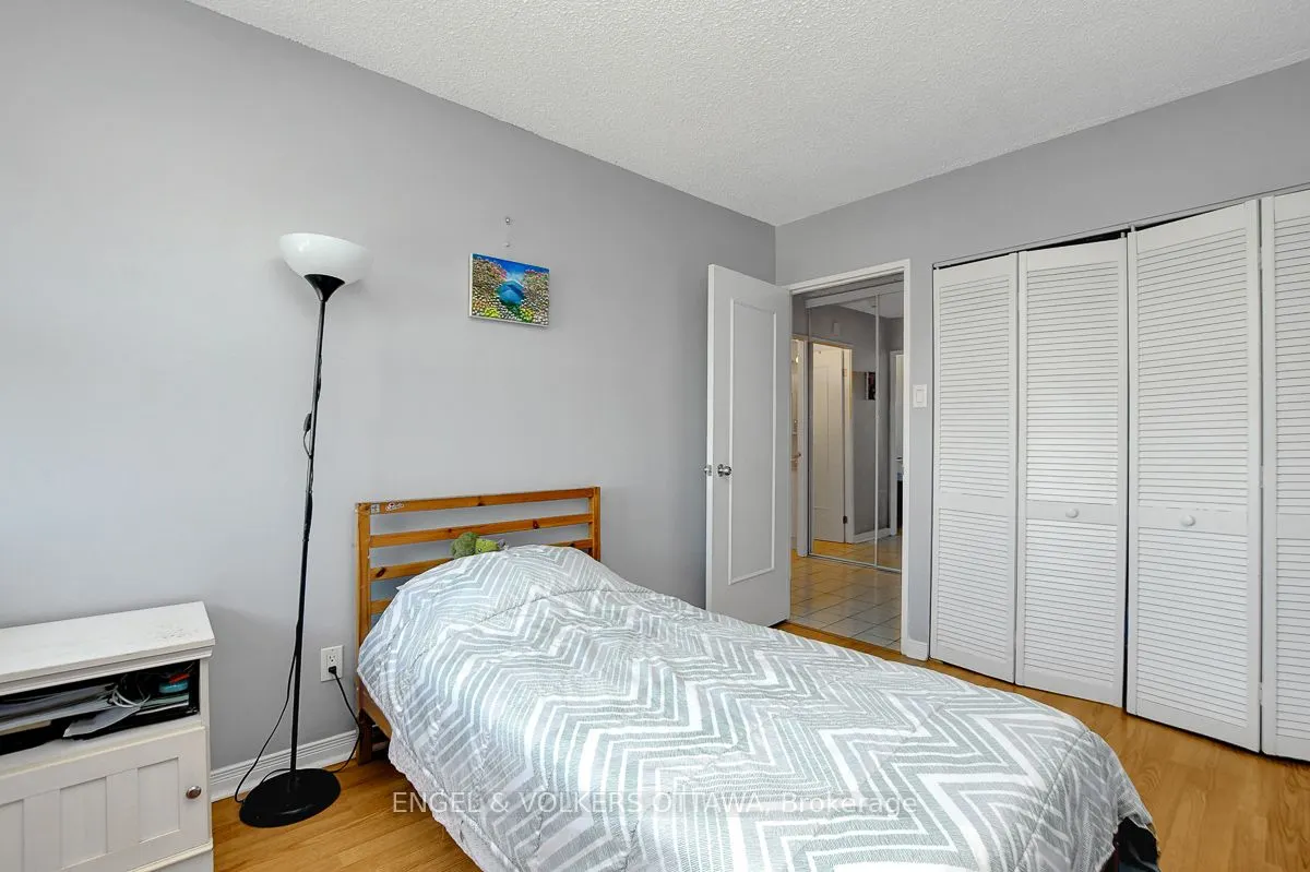 2000 Jasmine Crescent, #1506