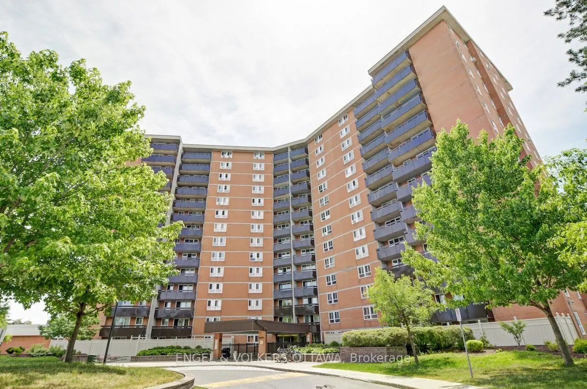 2000 Jasmine Crescent, #1506