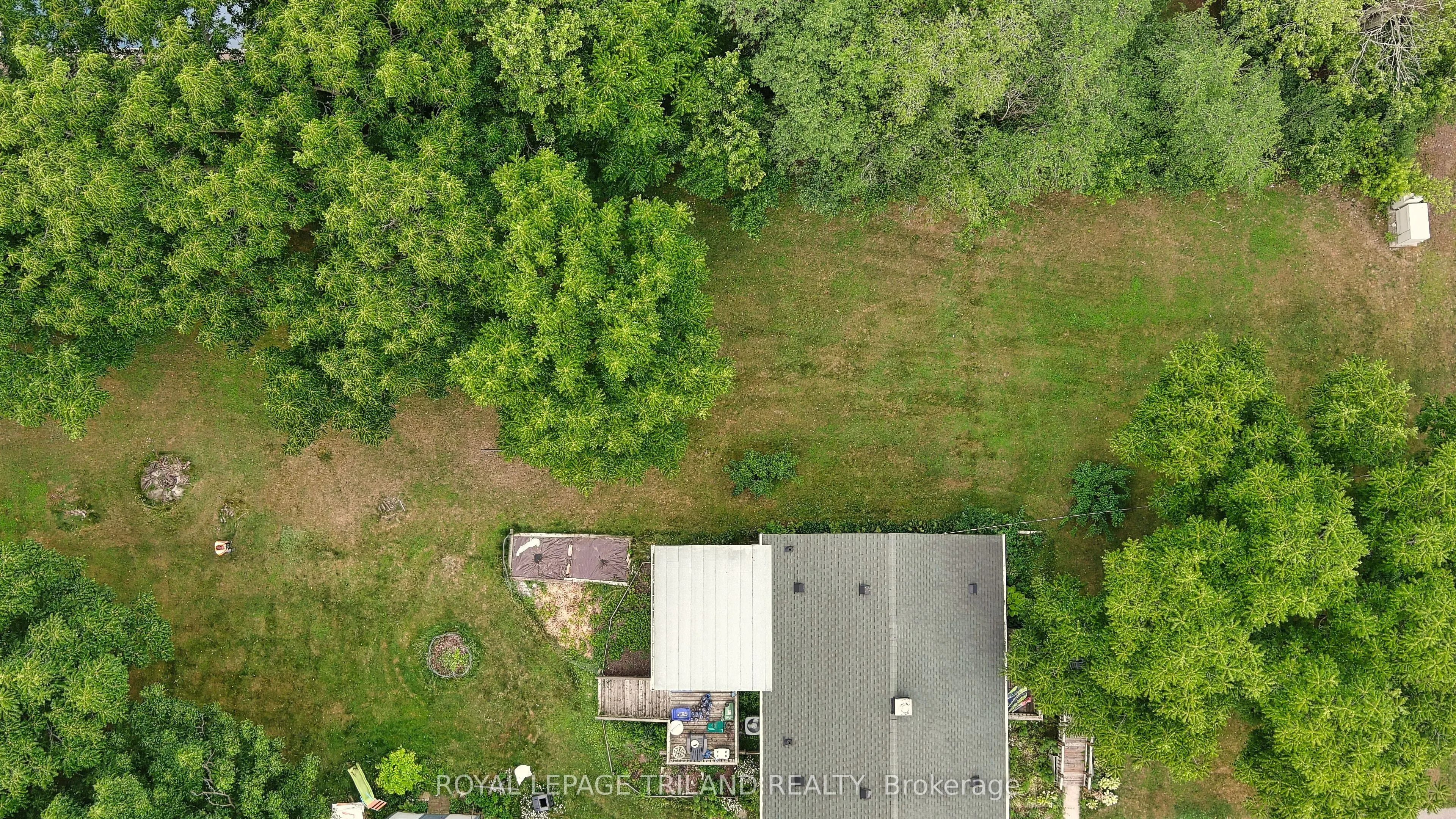 385 Kenmore Place