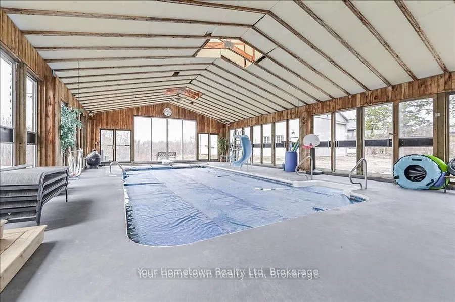 6878 Wellington Rd 16 Road