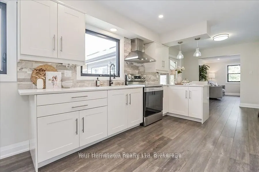 6878 Wellington Rd 16 Road