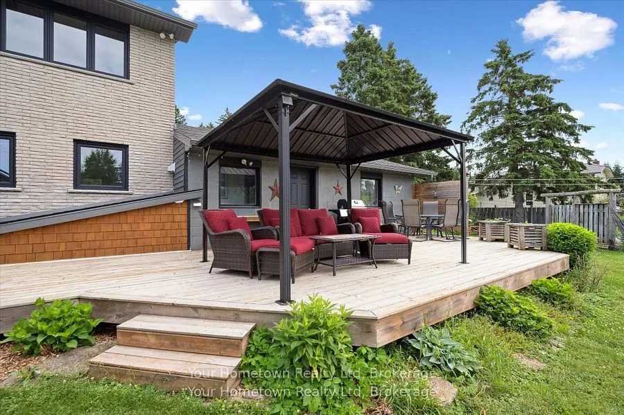 6878 Wellington Rd 16 Road