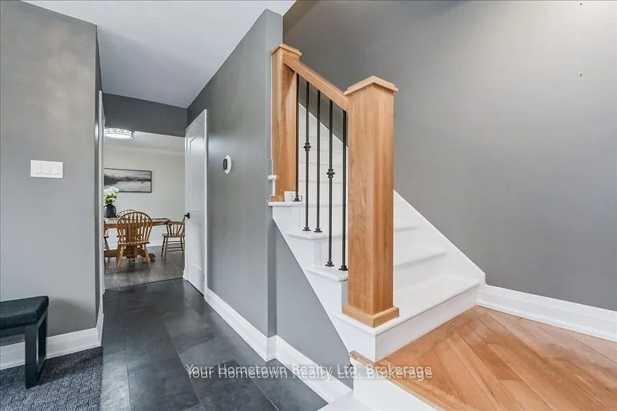 6878 Wellington Rd 16 Road