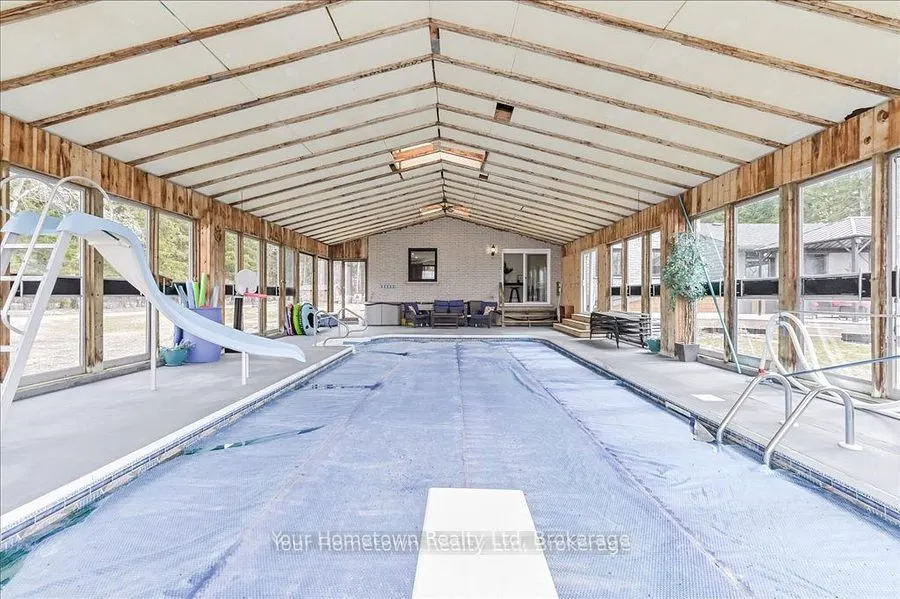 6878 Wellington Rd 16 Road
