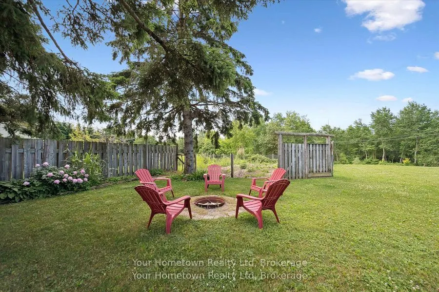 6878 Wellington Rd 16 Road