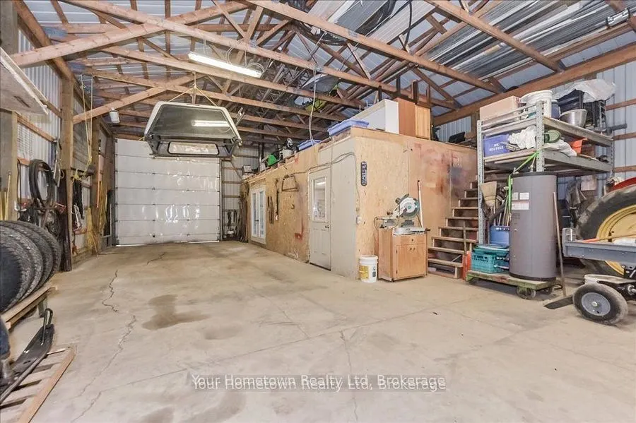 6878 Wellington Rd 16 Road