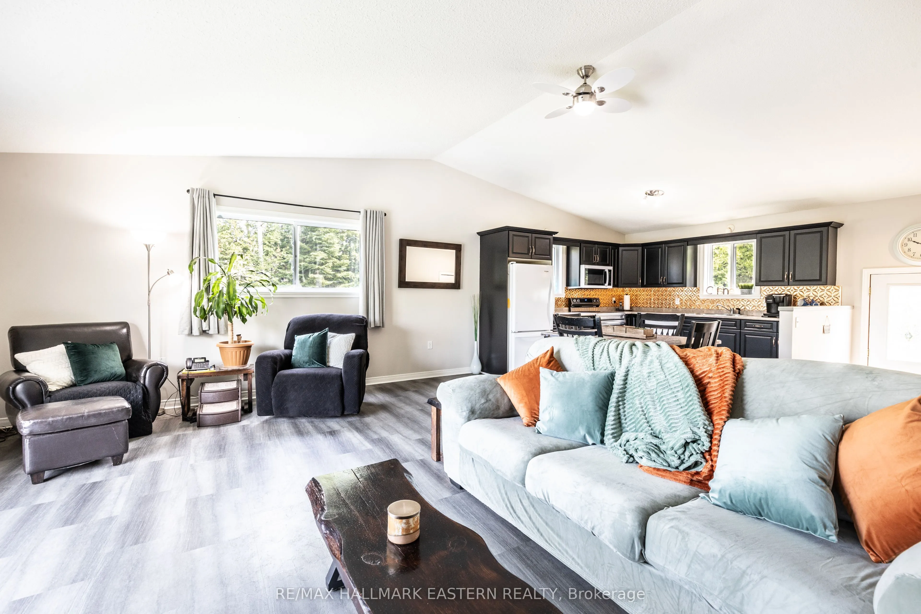 4075 County Road 44