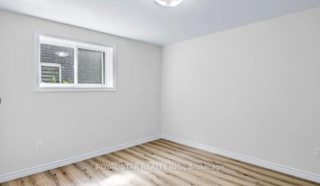 384 Hemlock Lane
