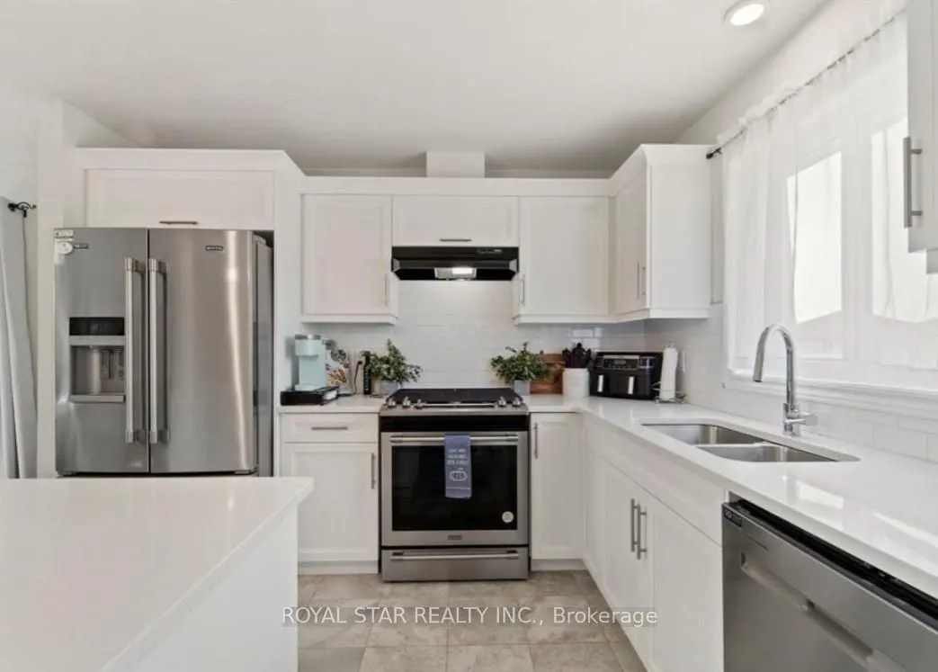 384 Hemlock Lane