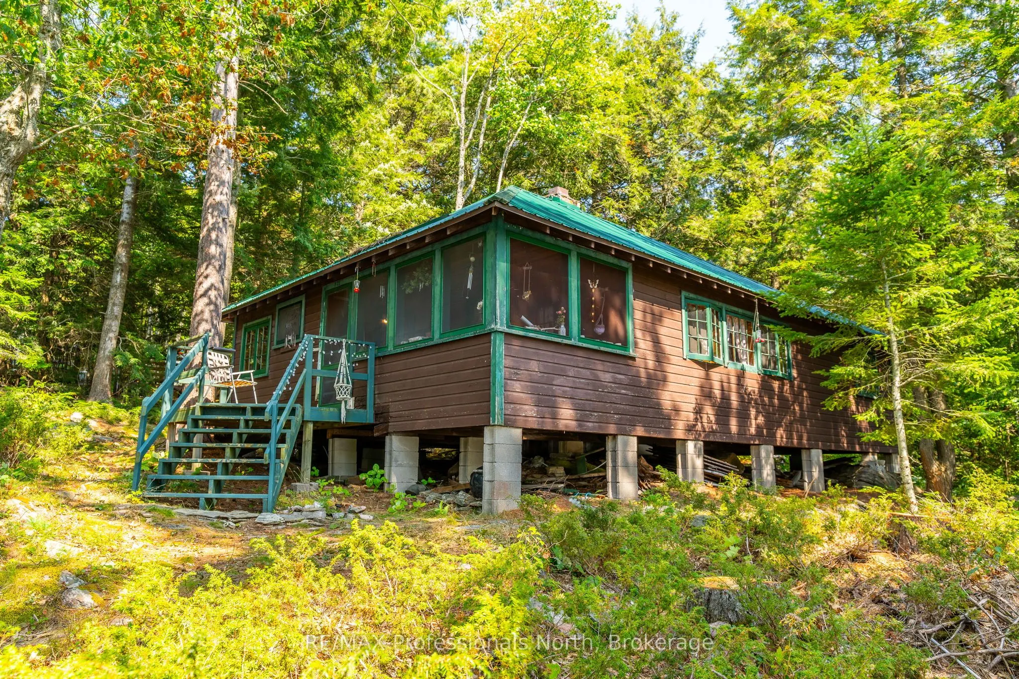13055 Little Hawk South Shore Road