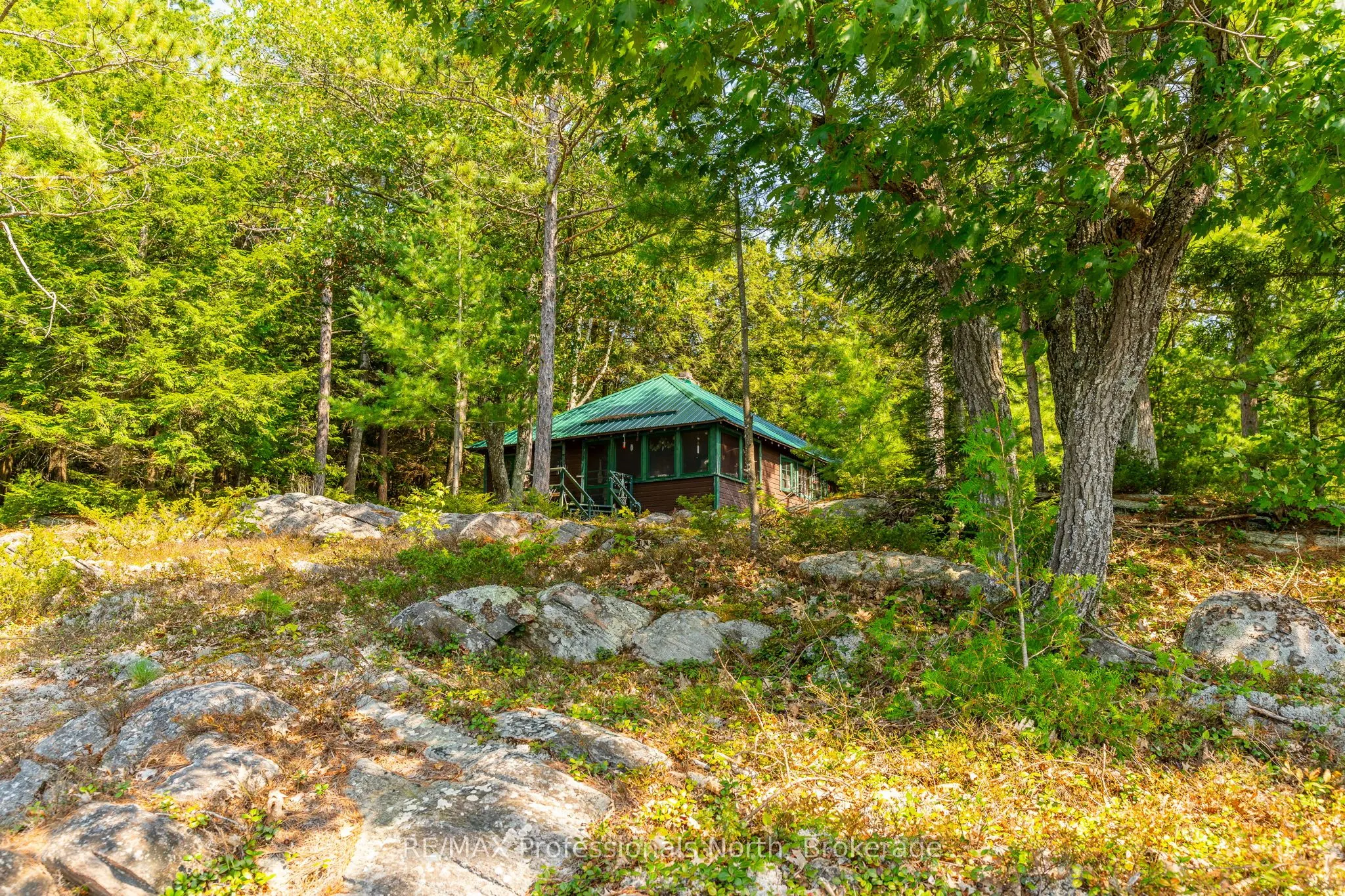 13055 Little Hawk South Shore Road