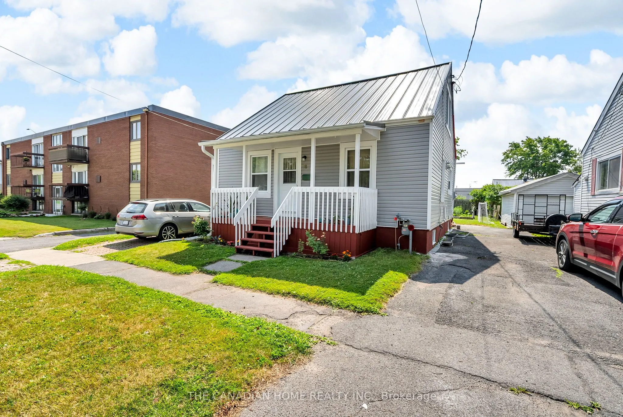 78 VIMY Avenue