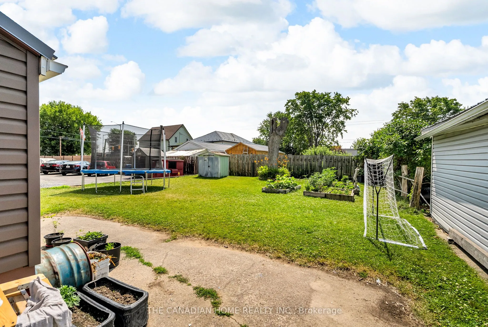 78 VIMY Avenue